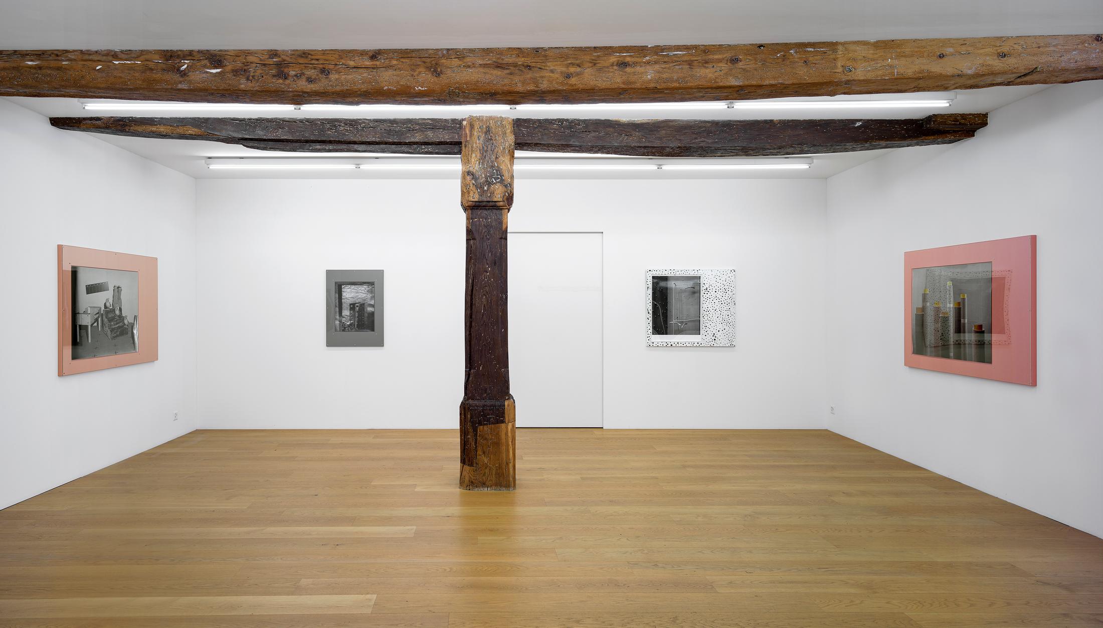 Exhibition View Stefan Burger Solo Show «Softbox» at Kirchgasse Gallery, Steckborn, 2023 / Photo: Cedric Mussano / Courtesy: the artist and Kirchgasse Gallery