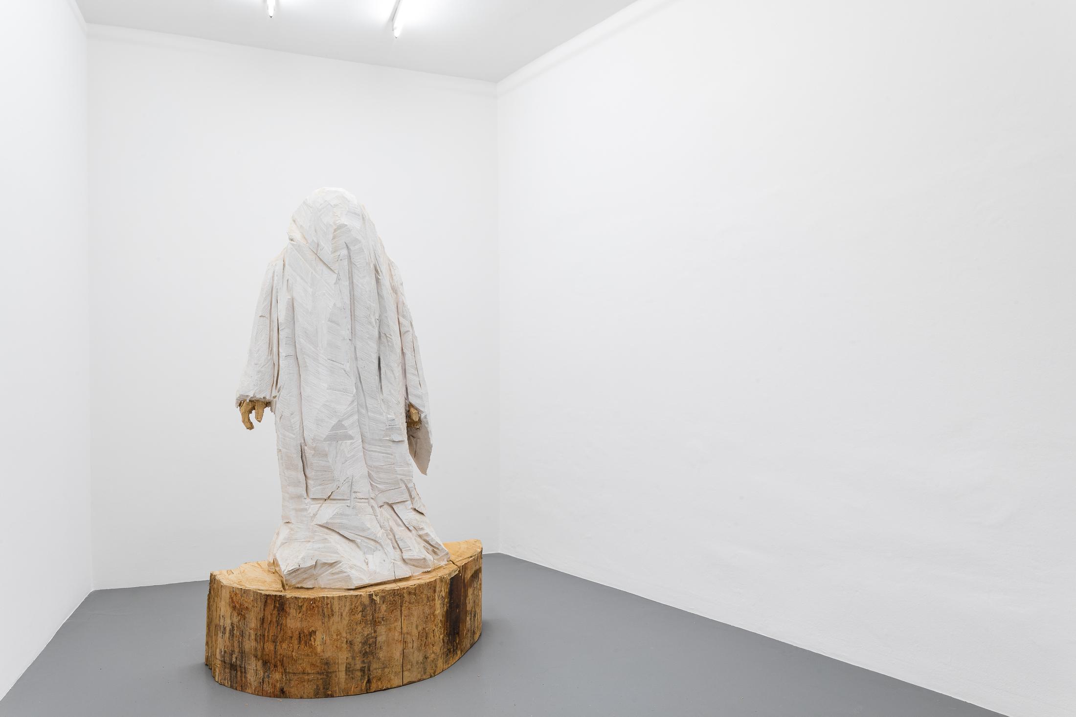 Exhibition View Stephan Balkenhol Soloshow at Mai 36, Zurich, 2019 / Courtesy: the artist and Mai 36