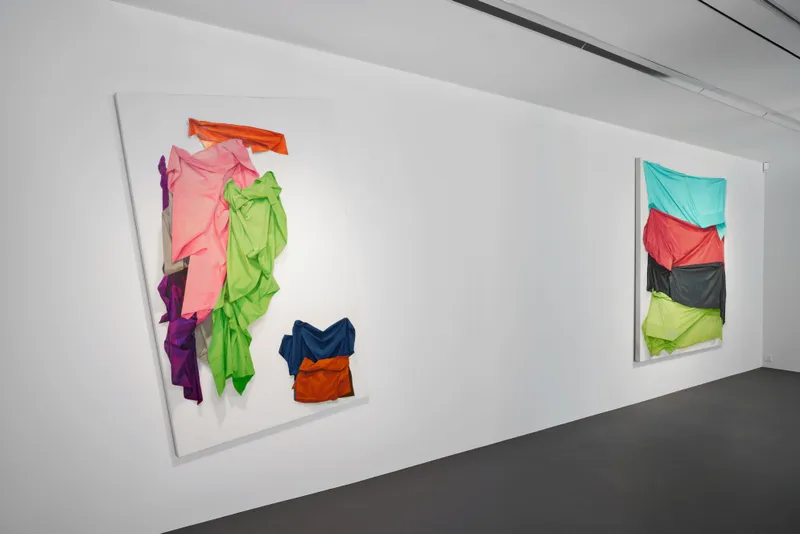Exhibition View Stephen Posen «Threads: Paintings from the 1960s and '70s» at Vito Schnabel Gallery, St. Moritz / Photos: Roland Tännler / Courtesy the artist and Vito Schnabel Gallery