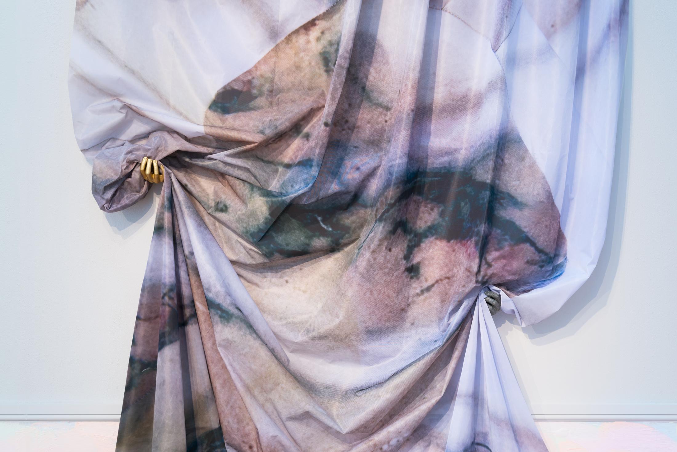 Exhibition View Group Show «Stitches. Home as Composition; view on Clare Kenny,
Peeping Tom I, 2017-2022» at Krone Couronne, Biel/Bienne, 2022 / Photo: Nicolas Delaroche / Courtesy: the artists and Krone Couronne