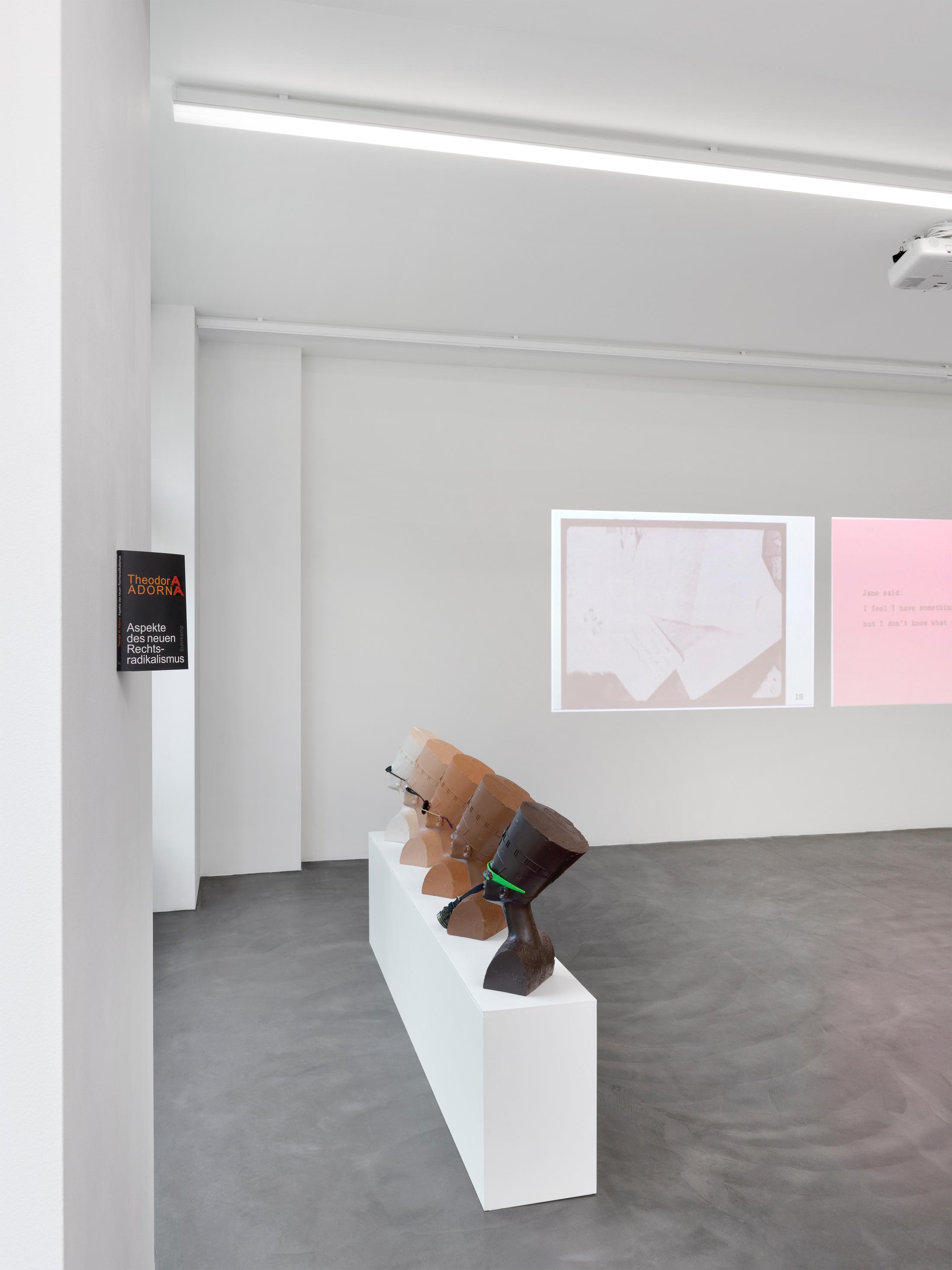 Exhibition View Groupshow «Structures of Feeling» at Galerie Maria Bernheim, Zurich, 2020 / Photo: Annik Wetter / Courtesy: the artists and Galerie Maria Bernheim