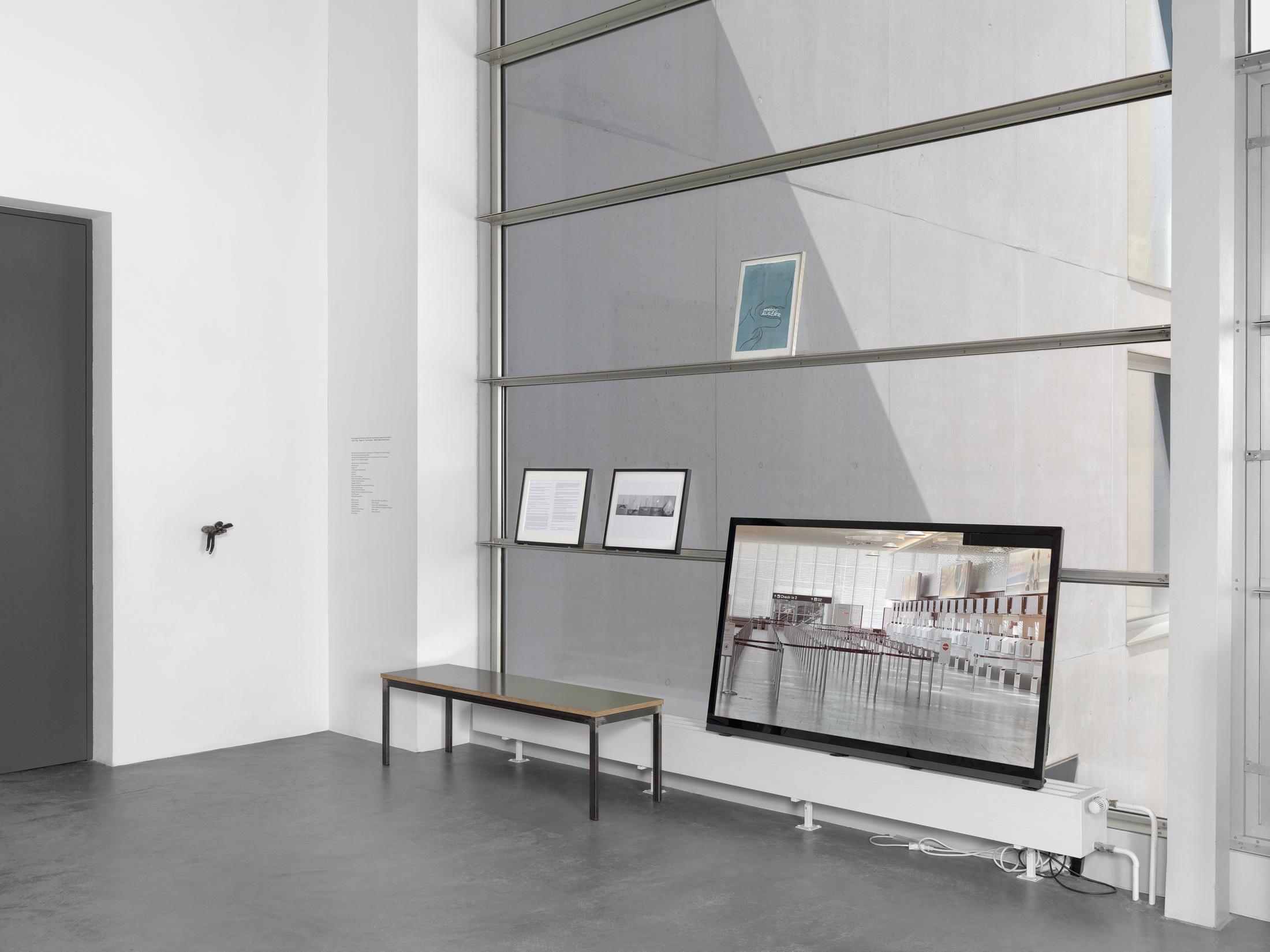 Exhibition View Groupshow «Summer of Suspense» at Kunsthalle Zürich, Zurich, 2020 / Photo: Annik Wetter / Courtesy: the artists and Kunsthalle Zürich