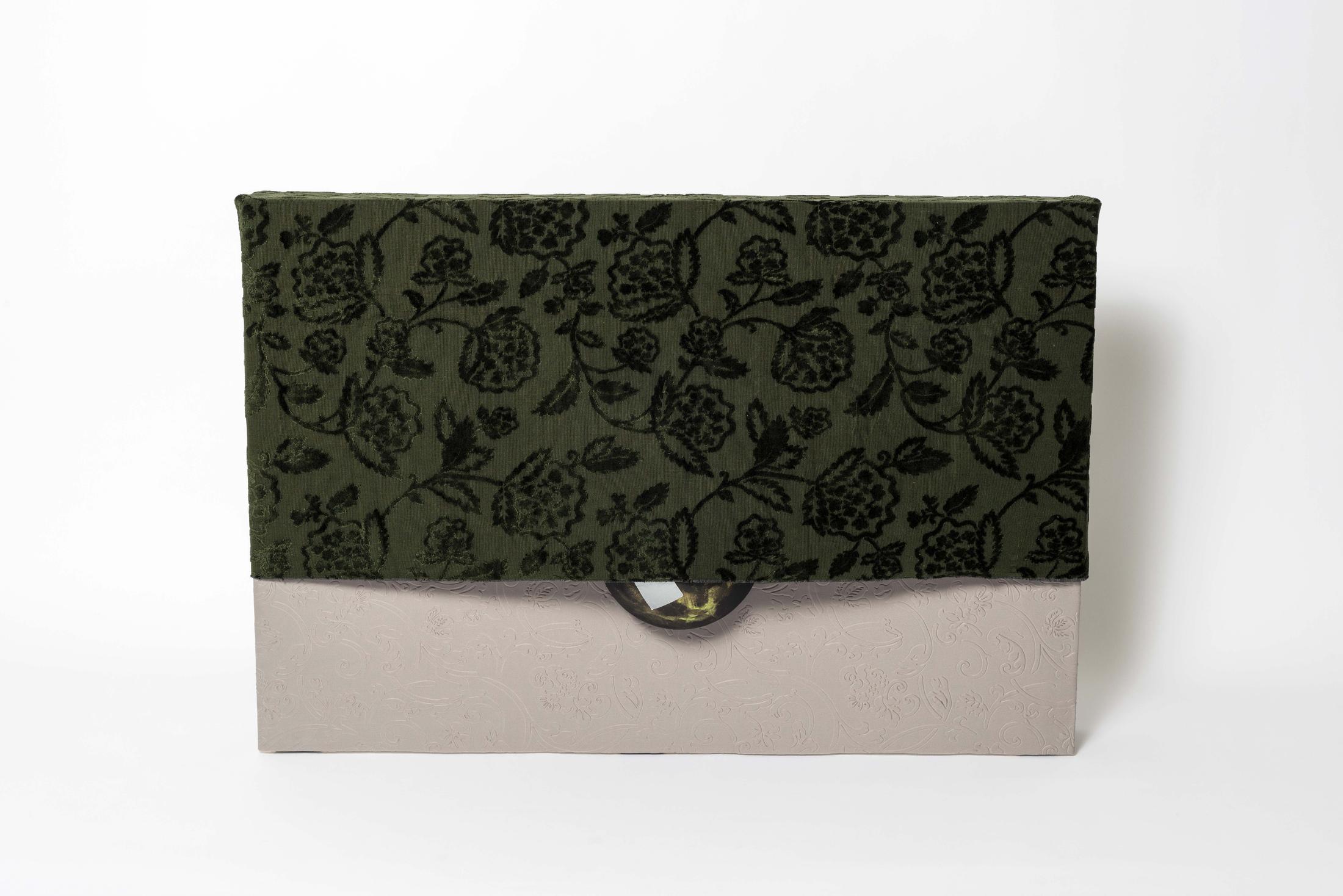 Exhibition View Sveta Mordovskaya Soloshow «Suckly Eye / view on Not titled yet II, 2018» at Weiss Falk, Basel, 2018 / Photo: Flavio Karrer / Courtesy: the artist and Weiss Falk