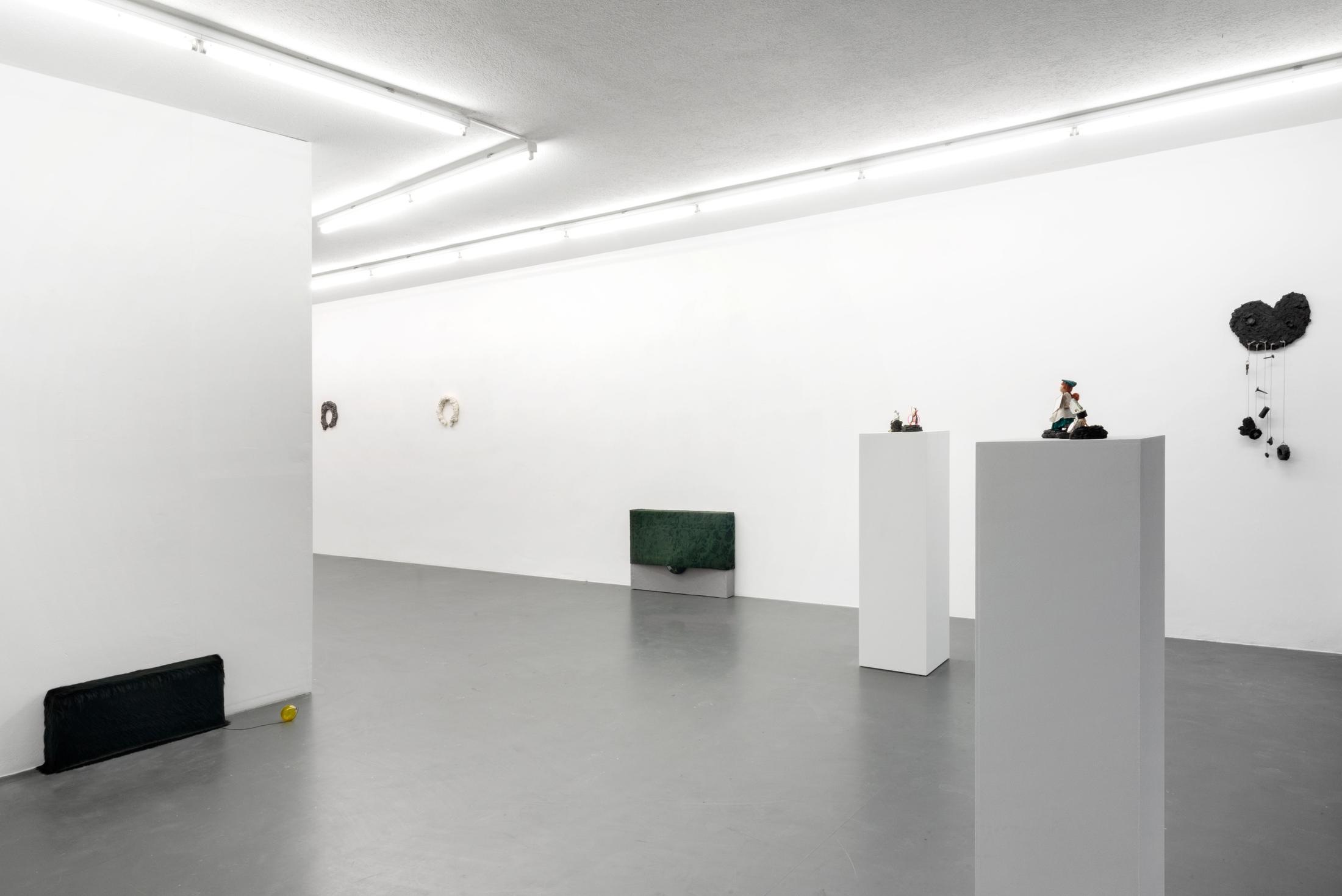 Exhibition View Sveta Mordovskaya Soloshow «Suckly Eye» at Weiss Falk, Basel, 2018 / Photo: Flavio Karrer / Courtesy: the artist and Weiss Falk