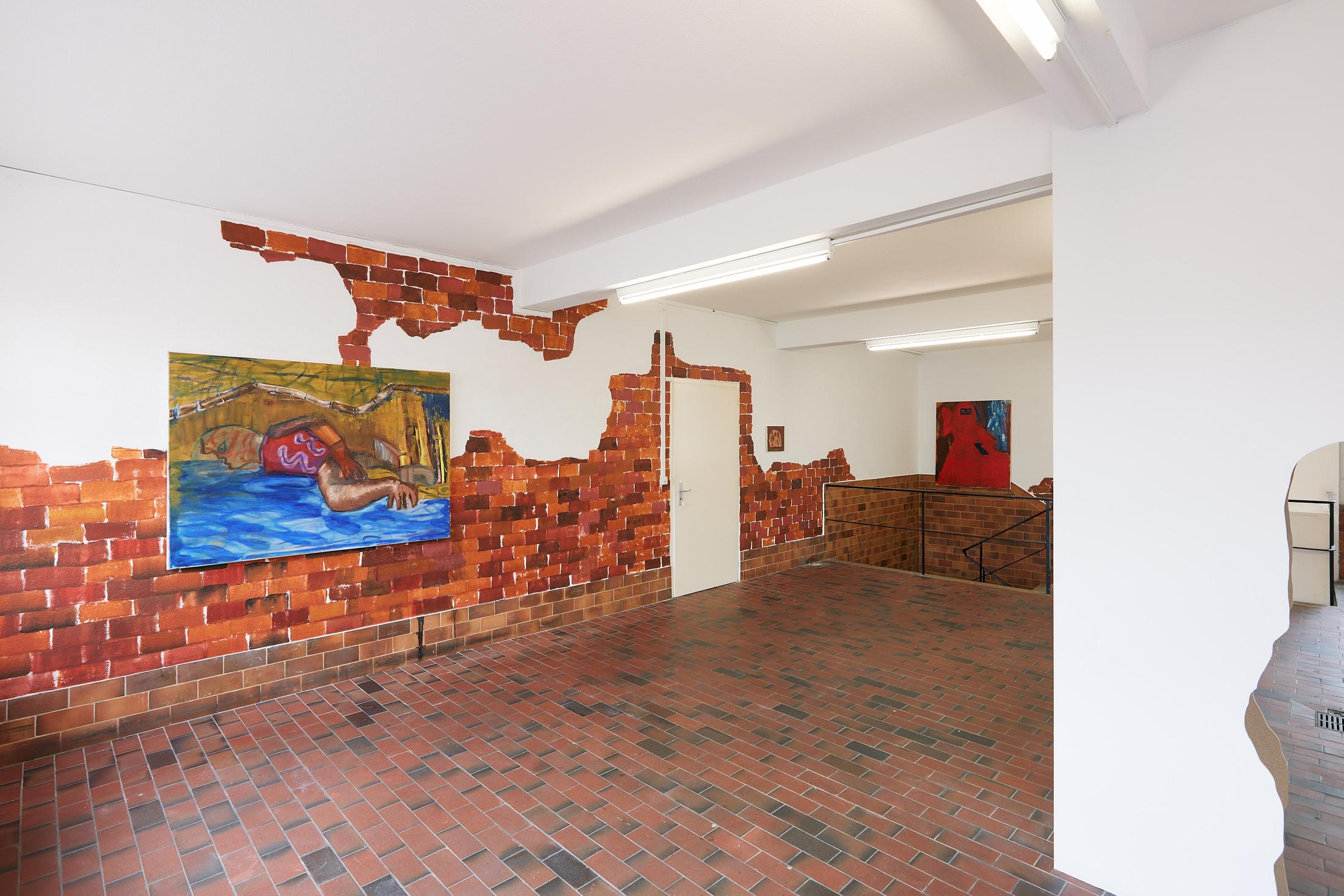 Exhibition View Tatjana Gerhard Solo Show «Schutzwall» at Mayday, Basel, 2022 / Photo: Moritz Schermbach / Courtesy: the artist and Mayday