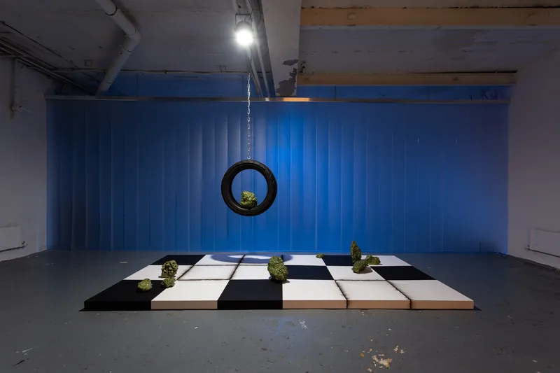 Exhibition View Groupshow «The Big Rip. Bounce, Chill or Crunch?; view on Urs August Steiner, S01E04 Fading, 2019» at Last Tango, Zurich, 2019 / Photo: Kilian Bannwart / Courtesy: the artist and Last Tango, Zurich