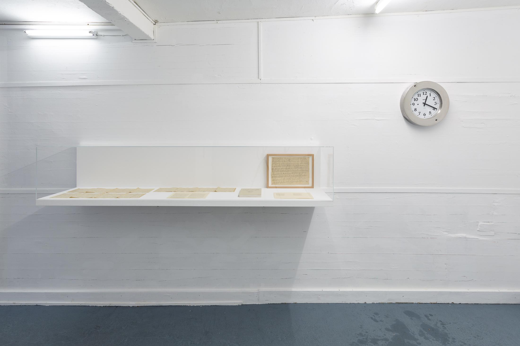 Exhibition View Groupshow «The Big Rip. Bounce, Chill or Crunch?; view on Adolf  Wölfli, Letters in vitrine with books  and Alfredo Aceto, Zephyrus, 2017» at Last Tango, Zurich, 2019 / Photo: Kilian Bannwart / Courtesy: the artist and Last Tango, Zurich