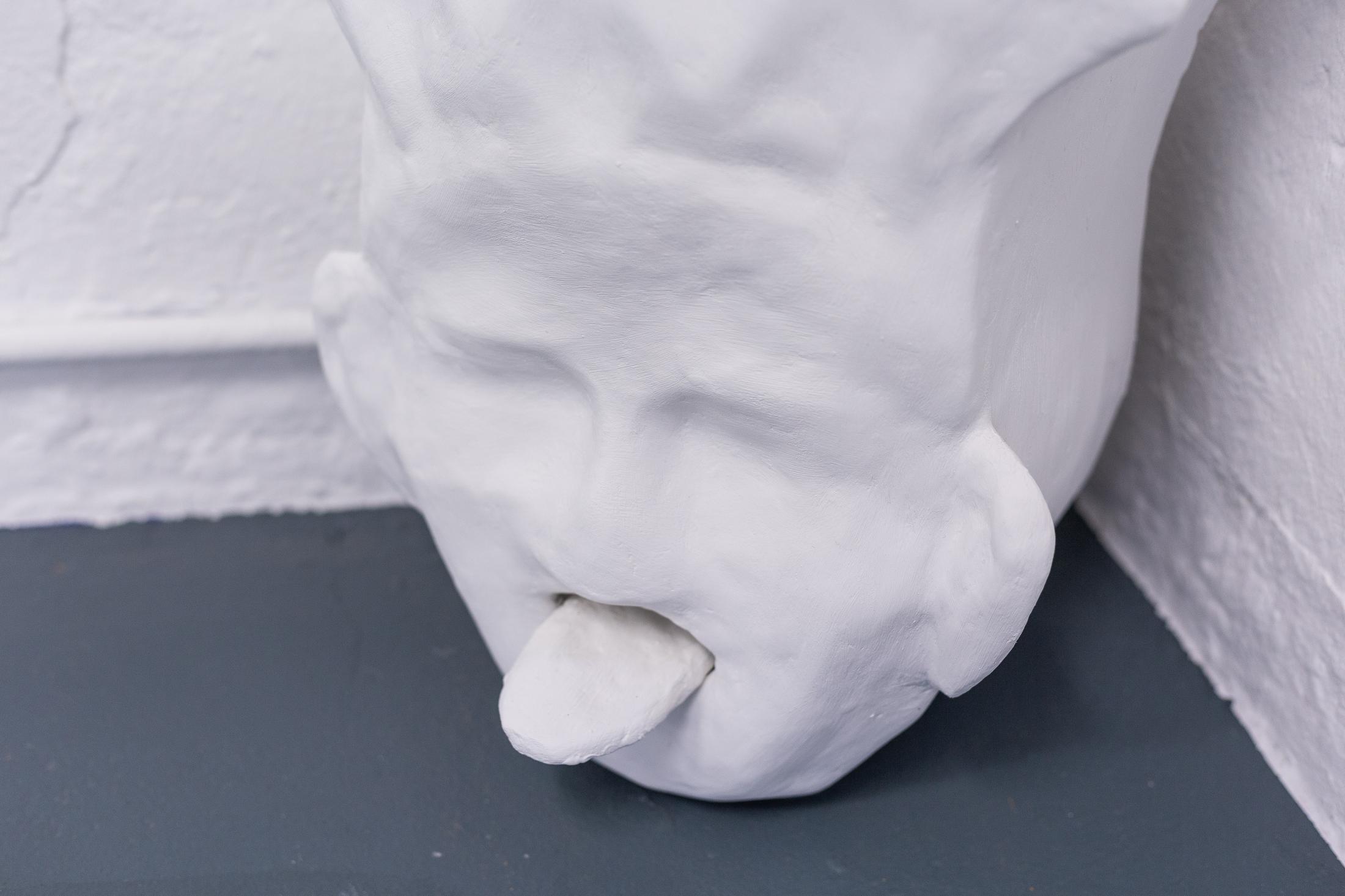 Exhibition View Groupshow «The Big Rip. Bounce, Chill or Crunch?; view on Gina Proenza, o a o (detail), 2018» at Last Tango, Zurich, 2019 / Photo: Kilian Bannwart / Courtesy: the artist and Last Tango, Zurich