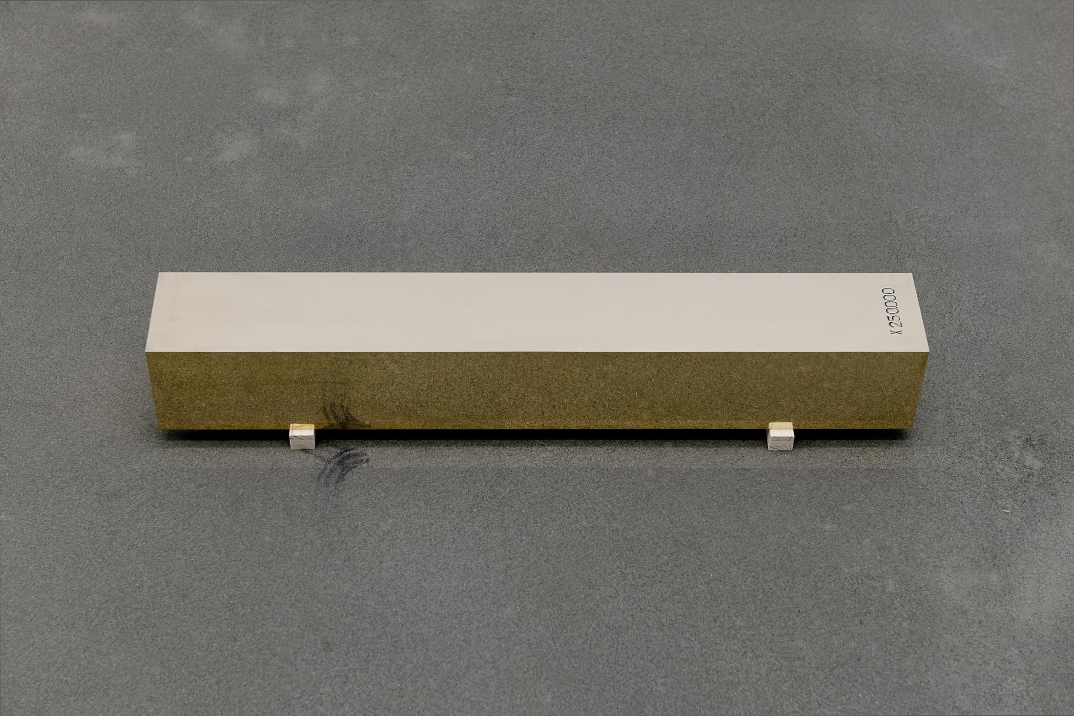 Exhibition View Groupshow «The Humans; view on Francesco Arena, Passo, 2016» / Photo: Sebastian Stalder / Courtesy: Sprovieri, Collection Claudio Esposito, Napoli on loan to Madre – Museo d’Arte Donnaregina, Napoli