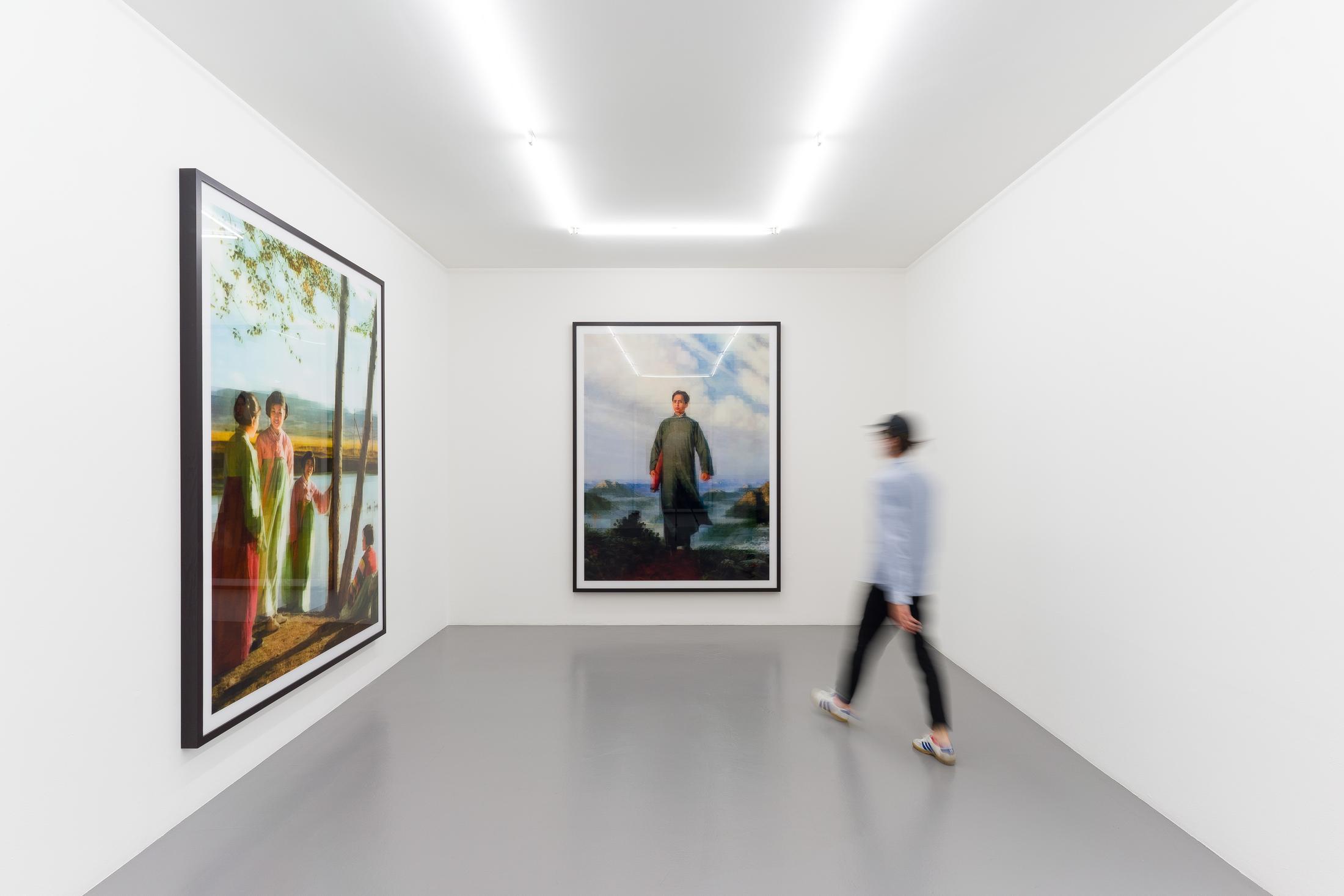 Exhibition View Thomas Ruff Solo Show «Tableaux chinois» at Mai 36 Galerie, Zurich, 2021 / Courtesy: the artist and Mai 36 Galerie
