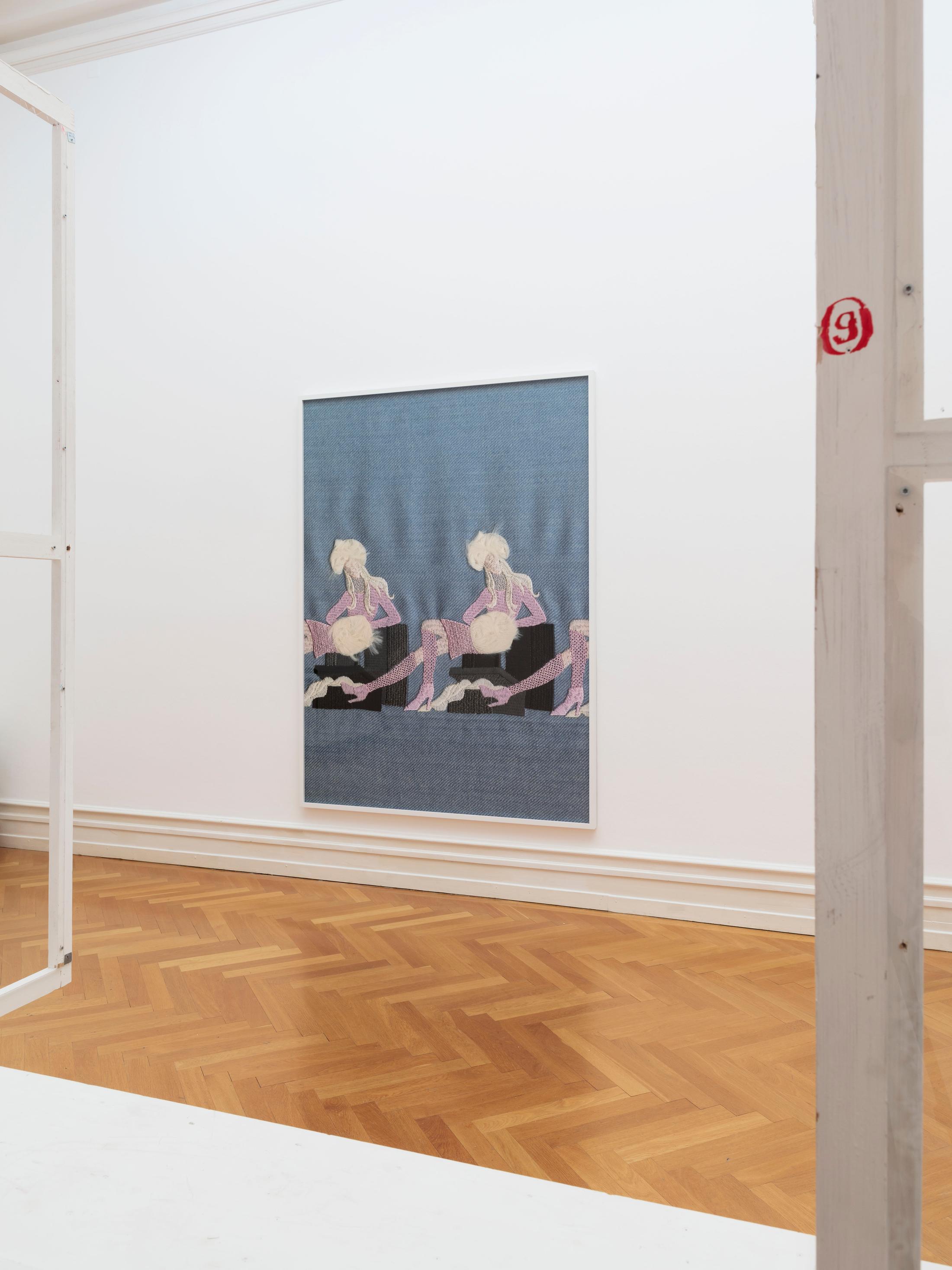 Exhibition View Tobias Kaspar «Independence» at Kunsthalle Bern, 2018 / Photo: Gunnar Meier / Courtesy: the artist and Kunsthalle Bern
