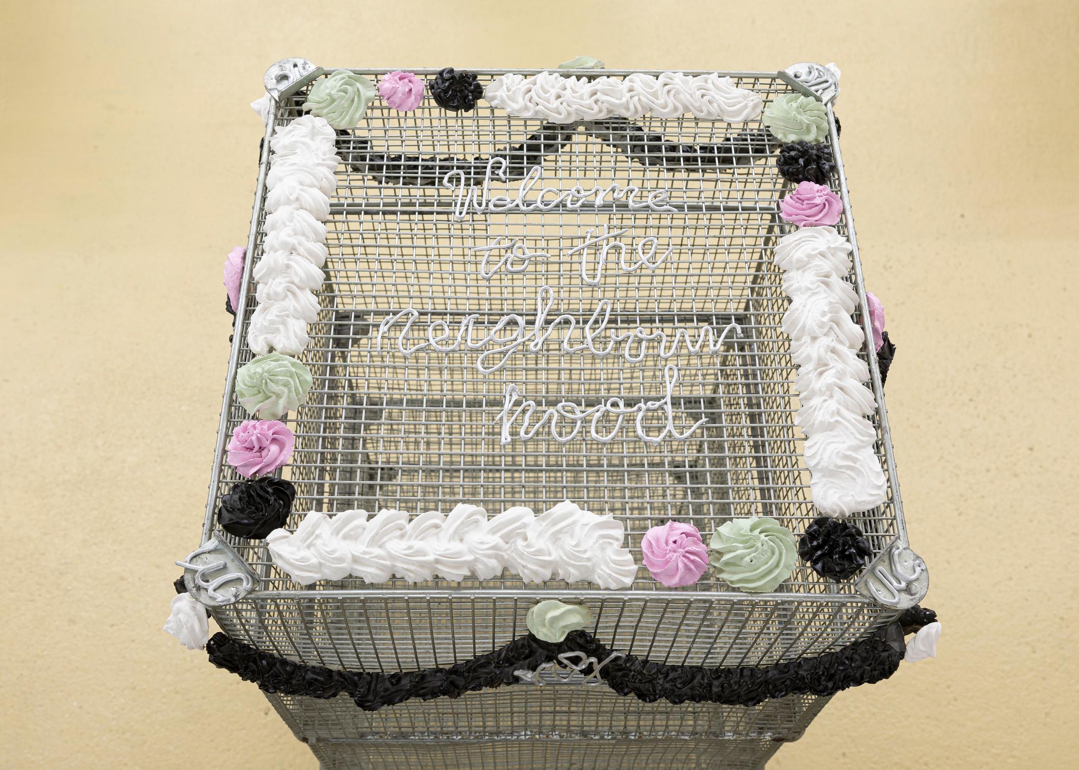 Exhibition View Group Show «true grid irl; view on Nusser Glazova, The Welcoming Cake, 2020, 45 x 45 x 17 cm, plaster, color pigment, acrylic paint» at unanimous consent, Zurich-Oerlikon, 2020 / Photo: Michal Florence Schorro / Courtesy: the artists and unanimous consent