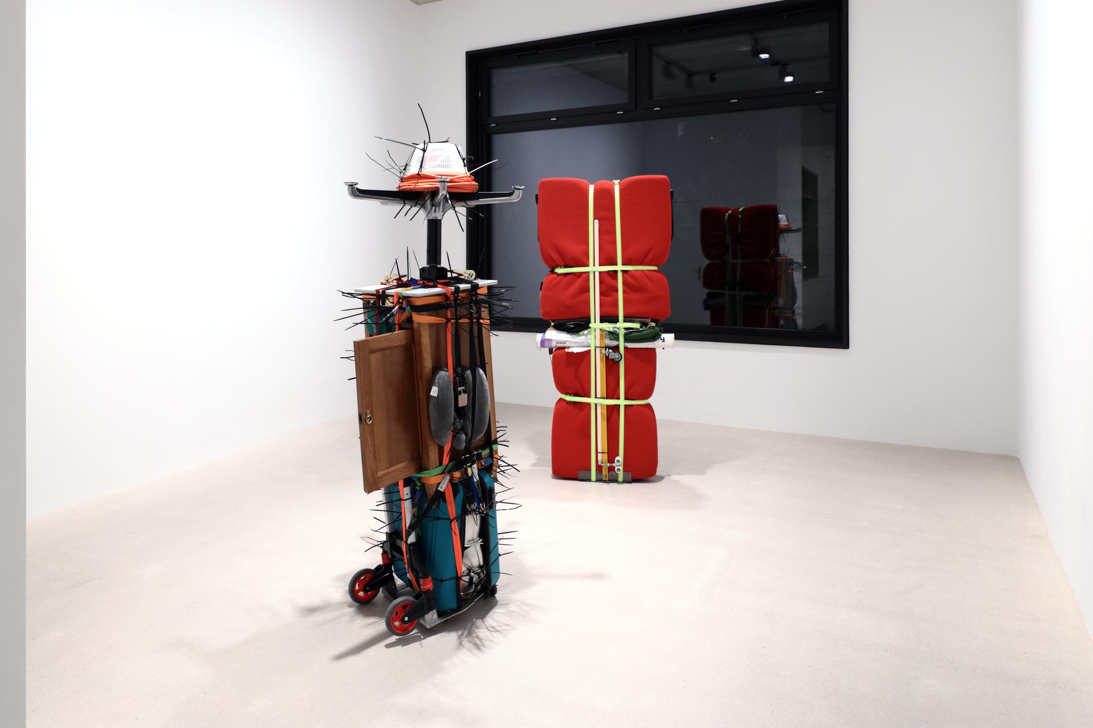 Exhibition View Umut Yasat Solo Show «35» at Windhager von Kaenel, Zurich, 2022 / Courtesy: the artist and Windhager von Kaenel