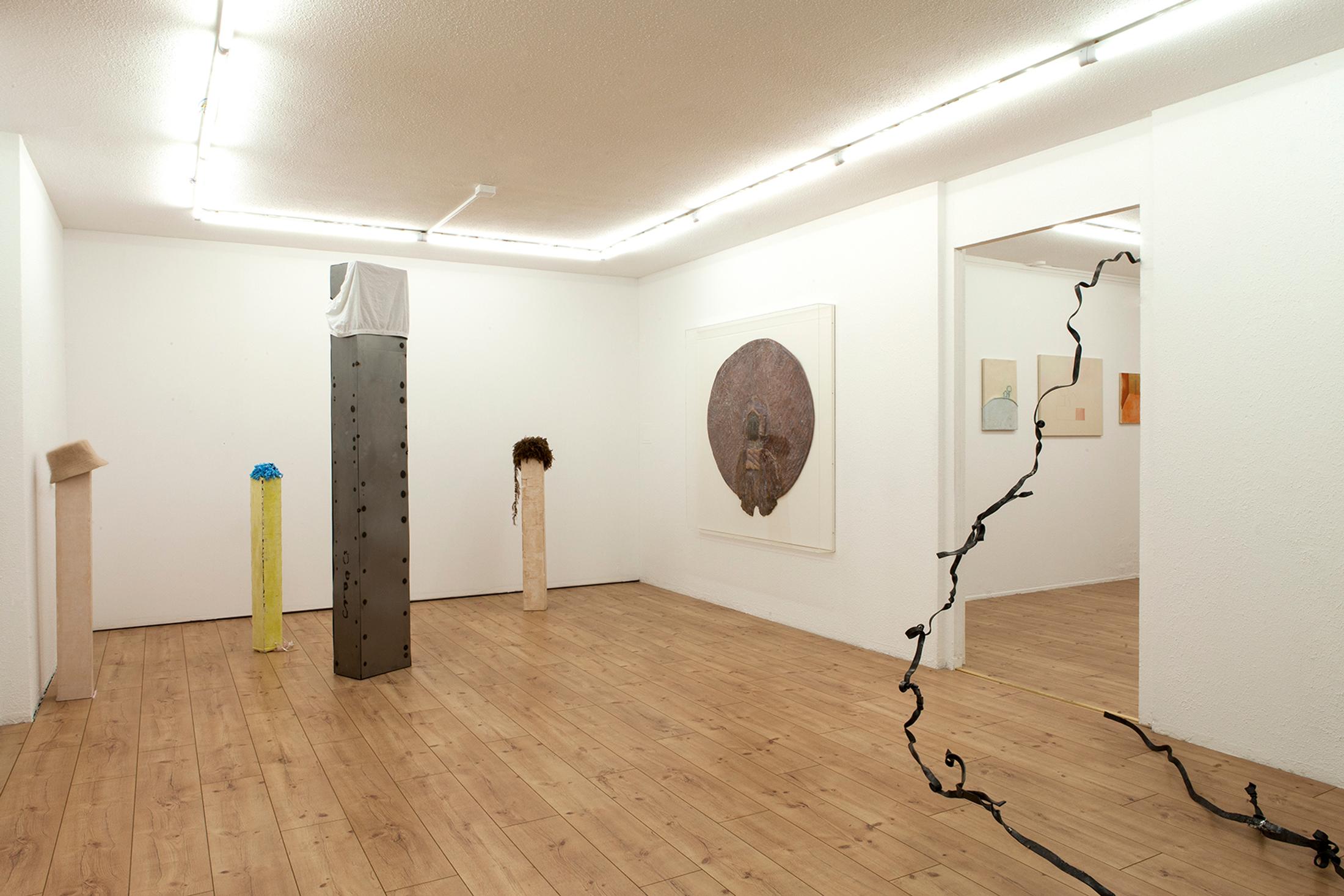 Exhibition View Groupshow «Unreal Estate; view on Jiajia Zhang, Citizen R, E, A and L, 2019 (all part of the series Oops Oops Estate); Heidi Bucher, Anna, ca. 1980 and Julia Znoj, decocore planetary (she's around every corner), 2019/2020» at HAMLET, Oerlikon, Zurich, 2020 / Courtesy: the artist and HAMLET