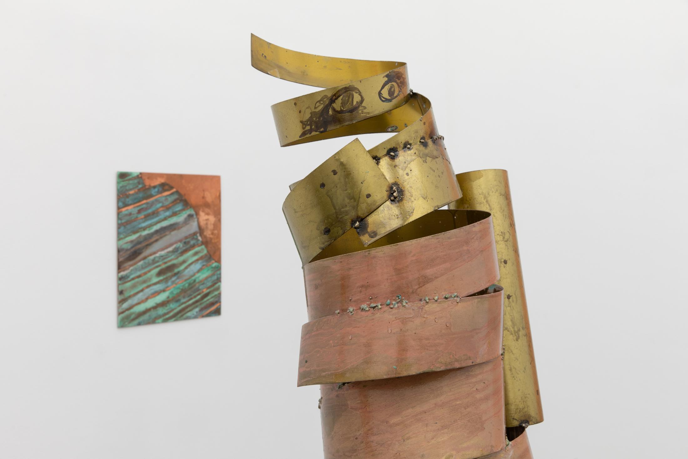 Exhibition View Groupshow «Unterschiedswesen» at von Bartha, S-Chanf, 2019-20 / Photo: Diana Pfammatter / Courtesy: the artists and von Bartha