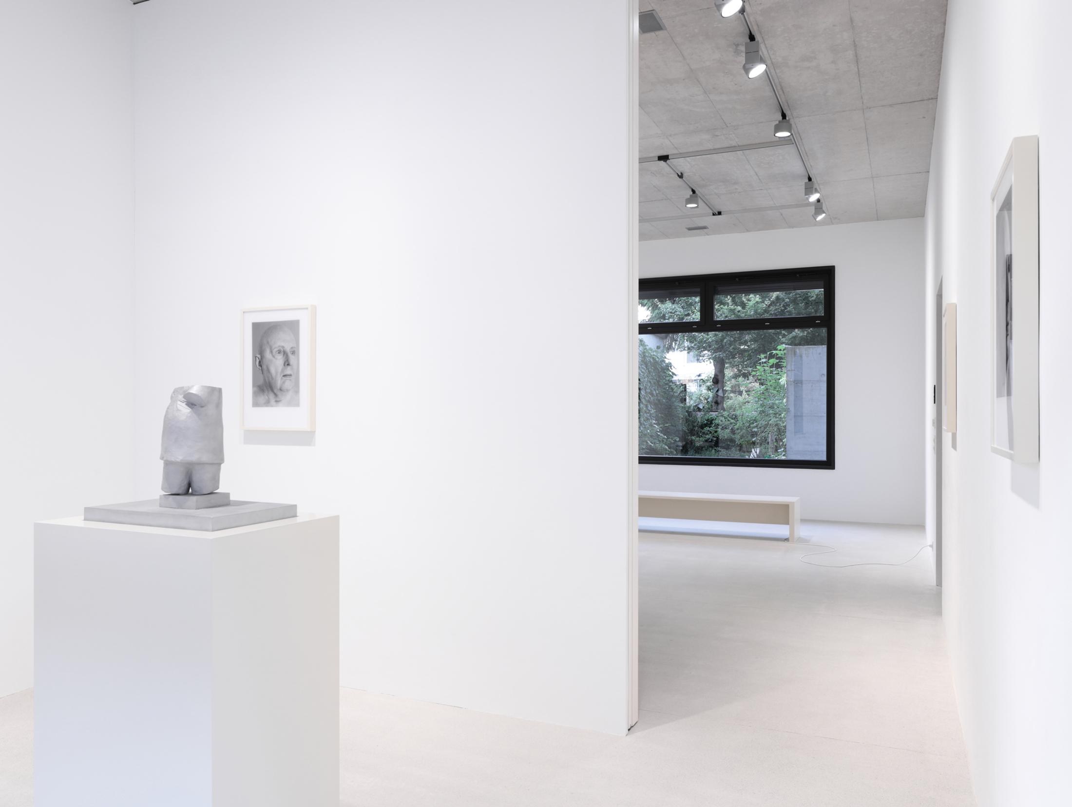 Exhibition View Urs Lüthi Solo Show «SUPERHUMAN» at Windhager von Kaenel, Zurich, 2021 / Courtesy: the artist and Windhager von Kaenel