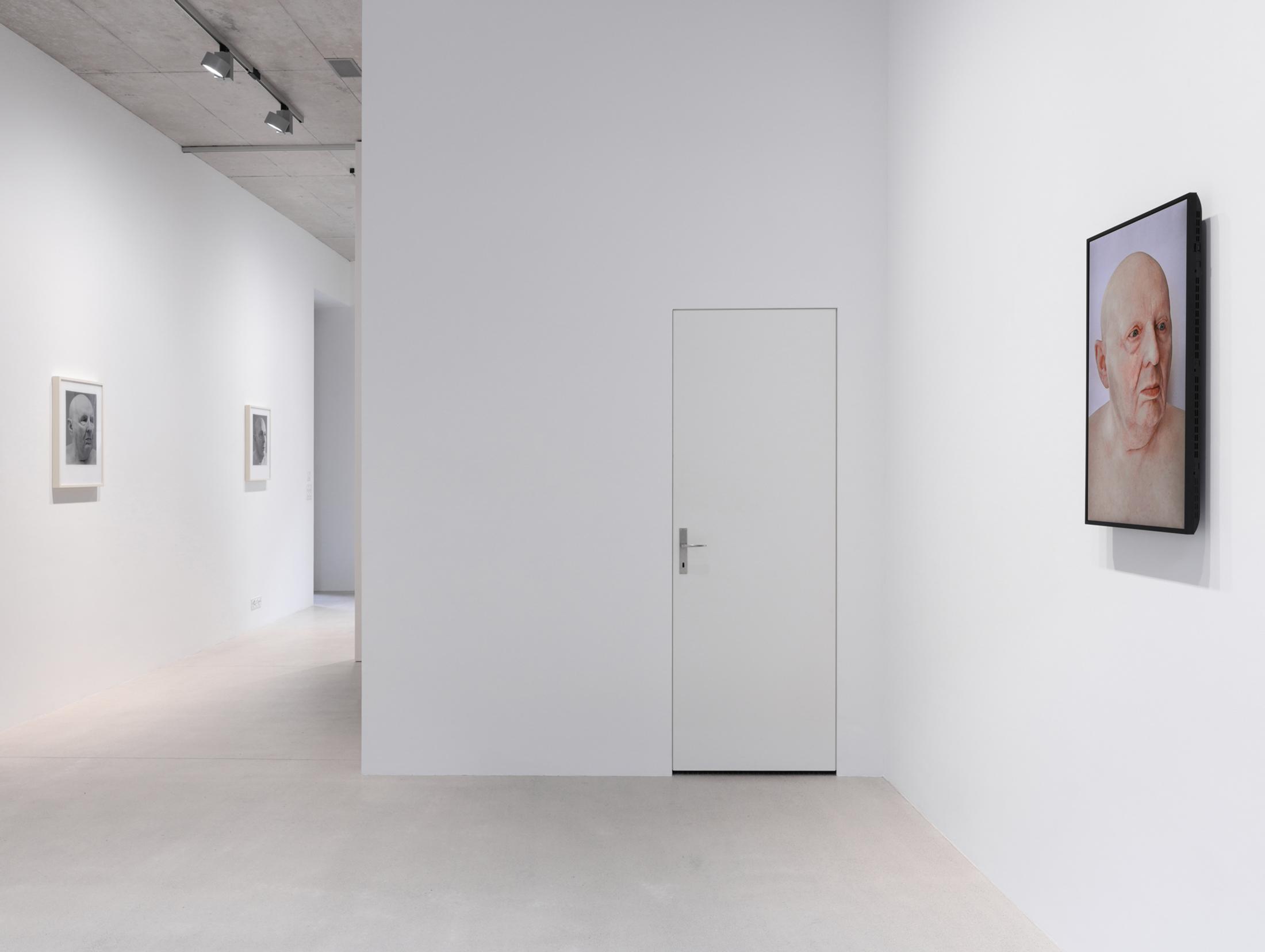 Exhibition View Urs Lüthi Solo Show «SUPERHUMAN» at Windhager von Kaenel, Zurich, 2021 / Courtesy: the artist and Windhager von Kaenel