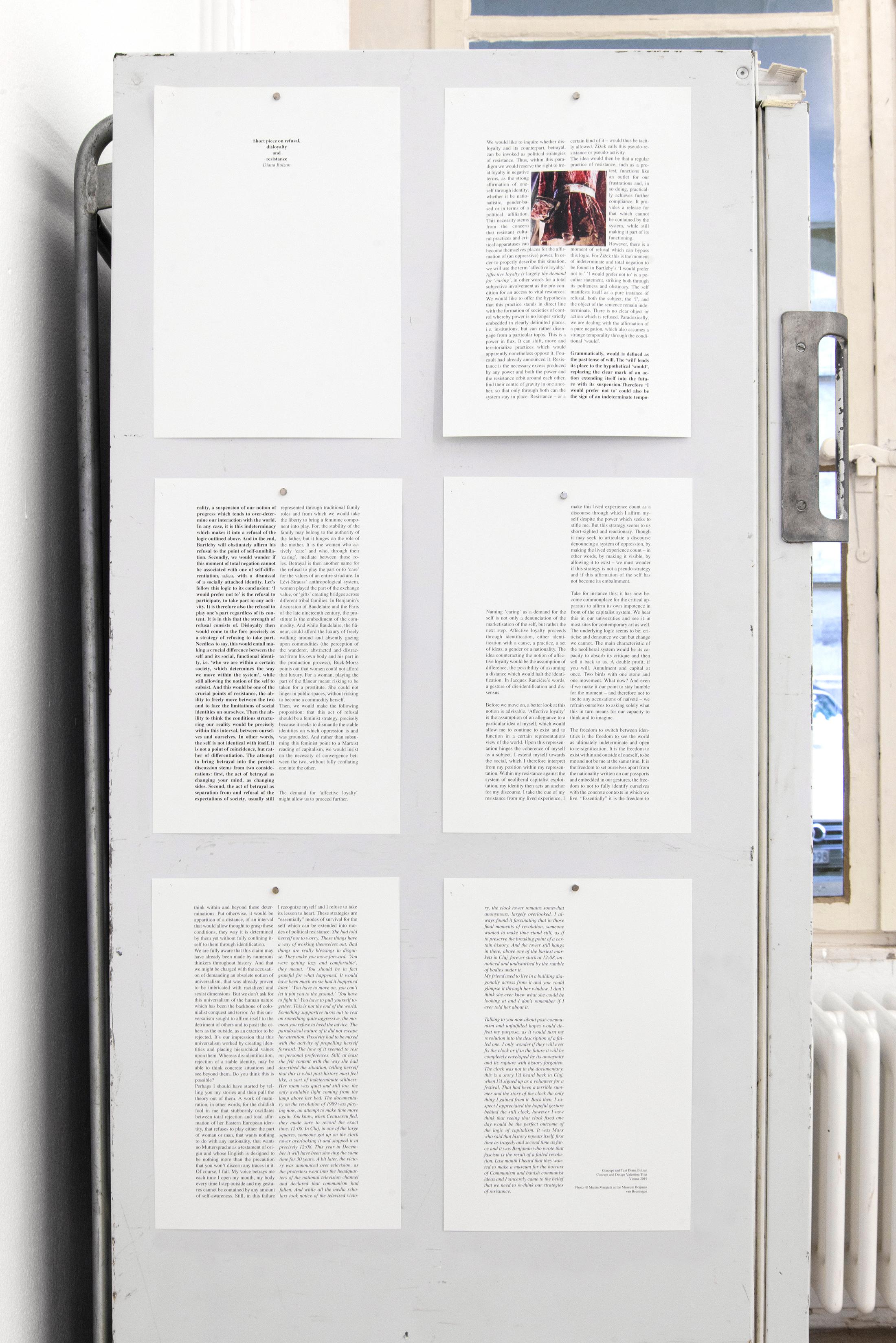 Exhibition View Valentina Triet Soloshow «Quader, Bricks, Loyalty, Heavenly Noblesse...; view on Short piece on refusal, disloyalty and resistance, 2019 (work produced in collaboration with Diana Bulzan)» at Milieu, Bern, 2019 / Photo: Andreas Lumineau / Courtesy: the artist and Milieu, Bern