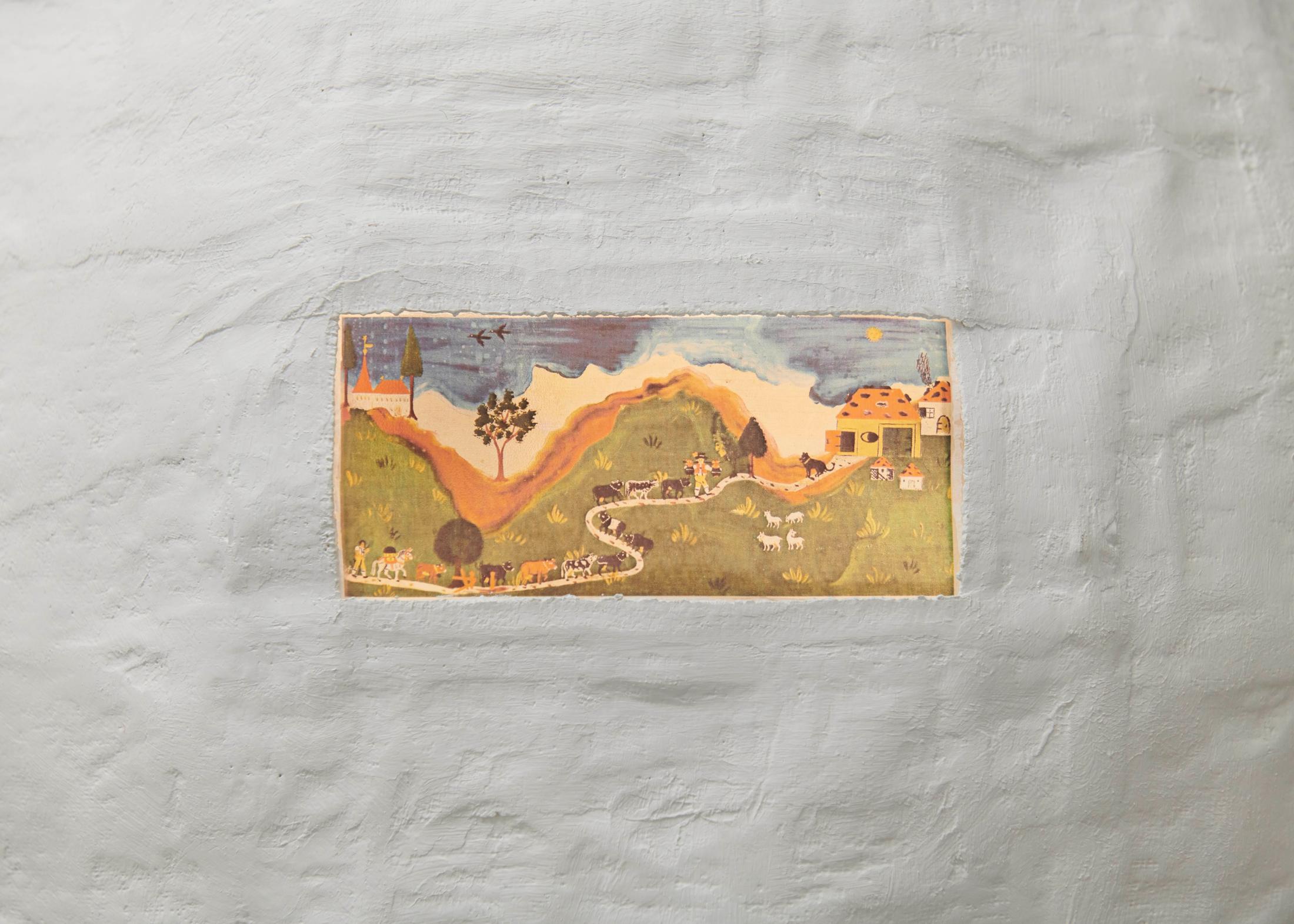 Exhibition View Groupshow «Everyday is in Eternity Bound; view on Balthazar Lovay, Hat number 13 (From the series Contexts, Steak, Ketch), 2010» at WallRiss, Fribourg, 2019 / Courtesy: the artist and WallRiss