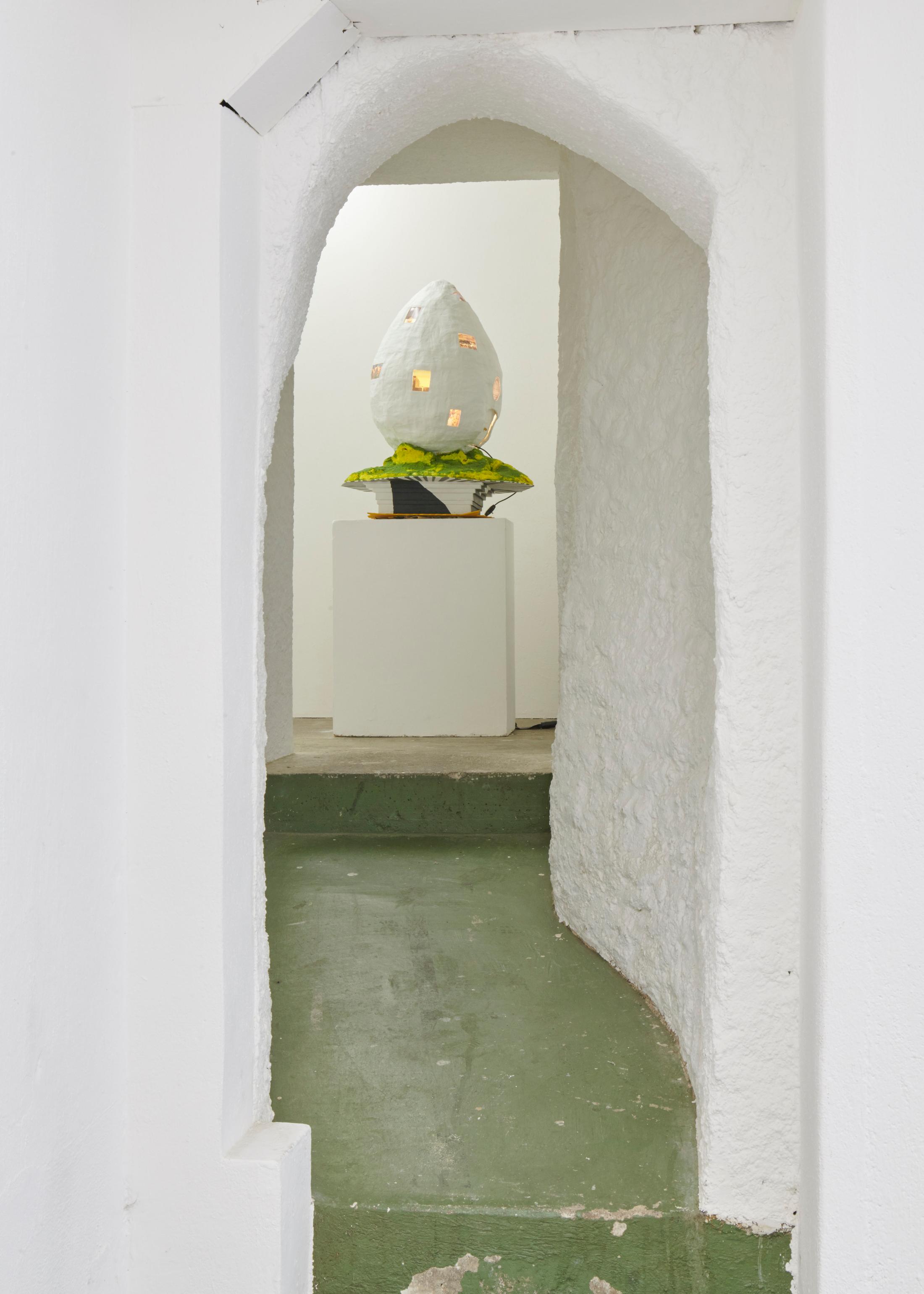 Exhibition View Groupshow «Everyday is in Eternity Bound; view on Balthazar Lovay, Hat number 13 (From the series Contexts, Steak, Ketch), 2010» at WallRiss, Fribourg, 2019 / Courtesy: the artist and WallRiss