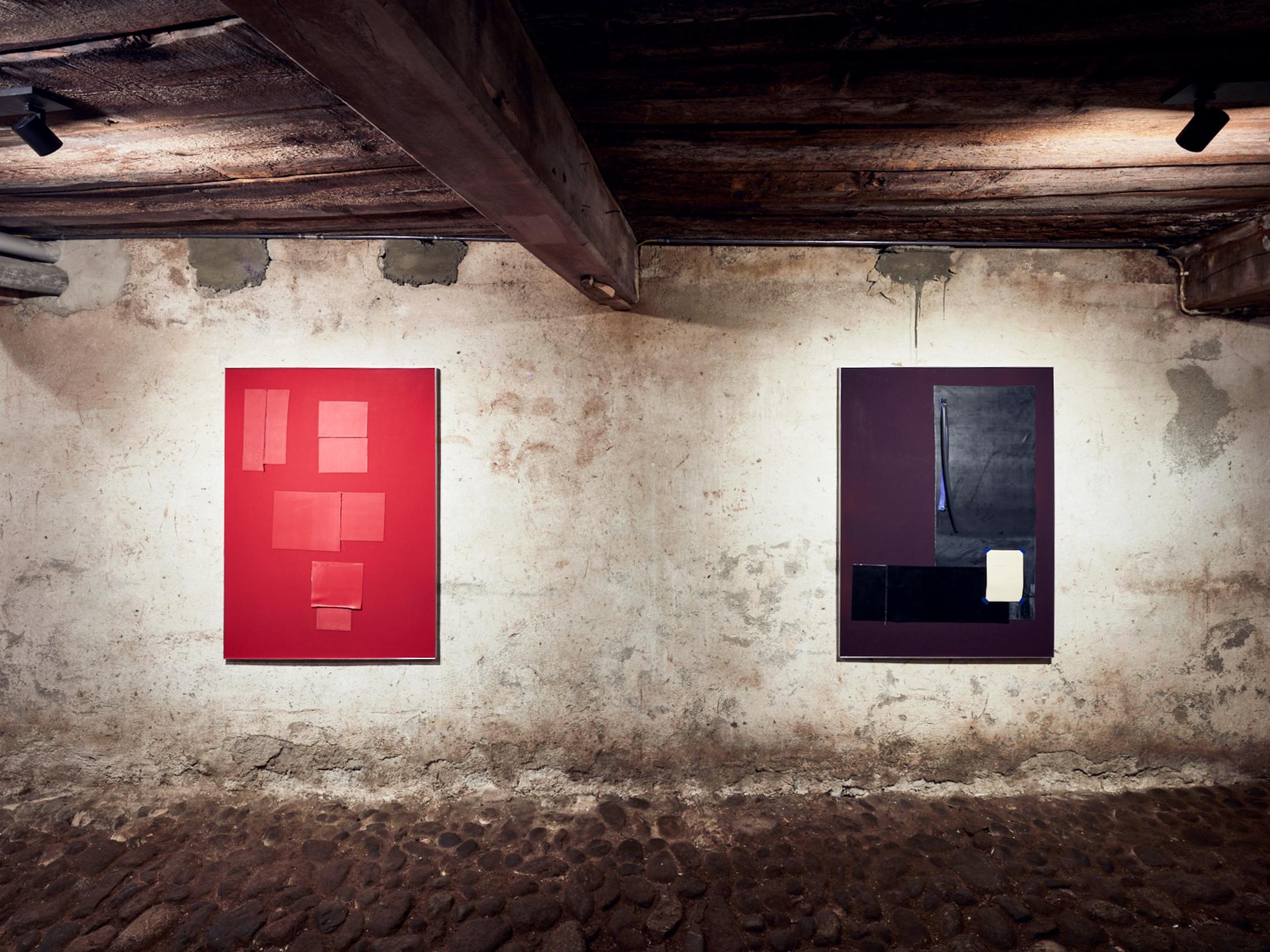 Exhibition View Vanessa Safavi Soloshow «Milch» at Stalletta Madulain by Windhager von Kaenel / Photo: Philippe Hubler / Courtesy: the artist