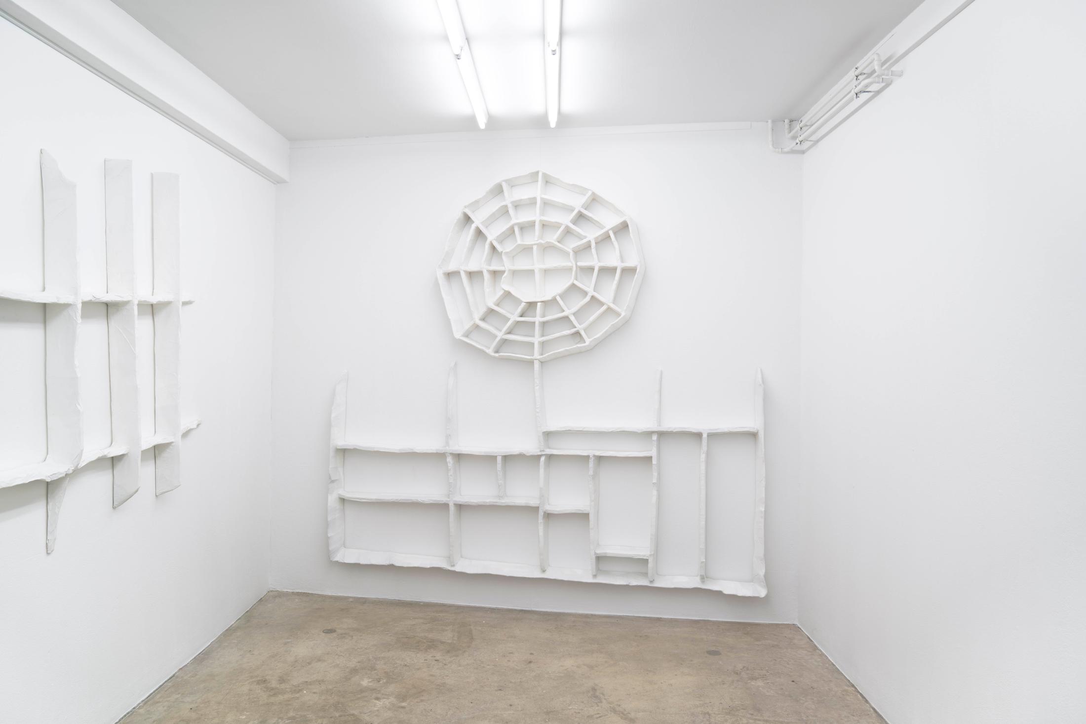 Exhibition View Groupshow «Winds of Change; view on Vinzenz Meyner, Soft Skills, 2020, 235 x 250 cm, Papier mâché» at Milieu, Bern, 2020 / Courtesy: the artist and Milieu, Bern