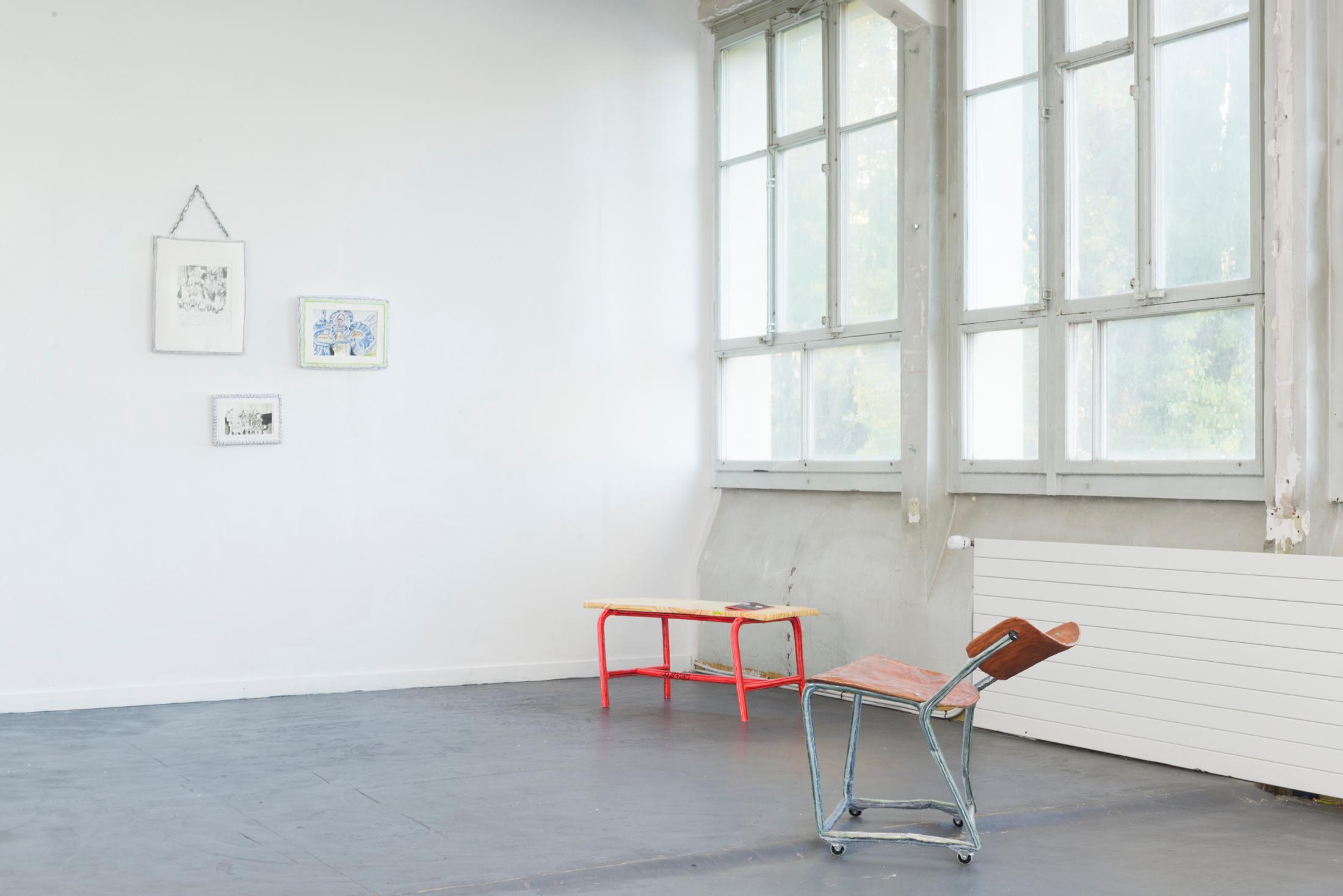 Exhibition View Yvan Alvarez & Paul Hutzli Duo Show «Why do pizza boxes have a square shape?» at Soul2Soul, Ressources Urbaines, Geneva, 2020 / © Yvan Alvarez / Courtesy: the artists