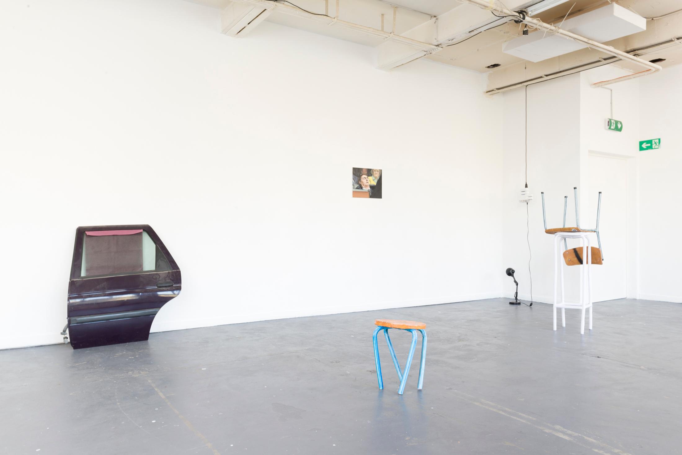 Exhibition View Yvan Alvarez & Paul Hutzli Duo Show «Why do pizza boxes have a square shape?» at Soul2Soul, Ressources Urbaines, Geneva, 2020 / © Yvan Alvarez / Courtesy: the artists