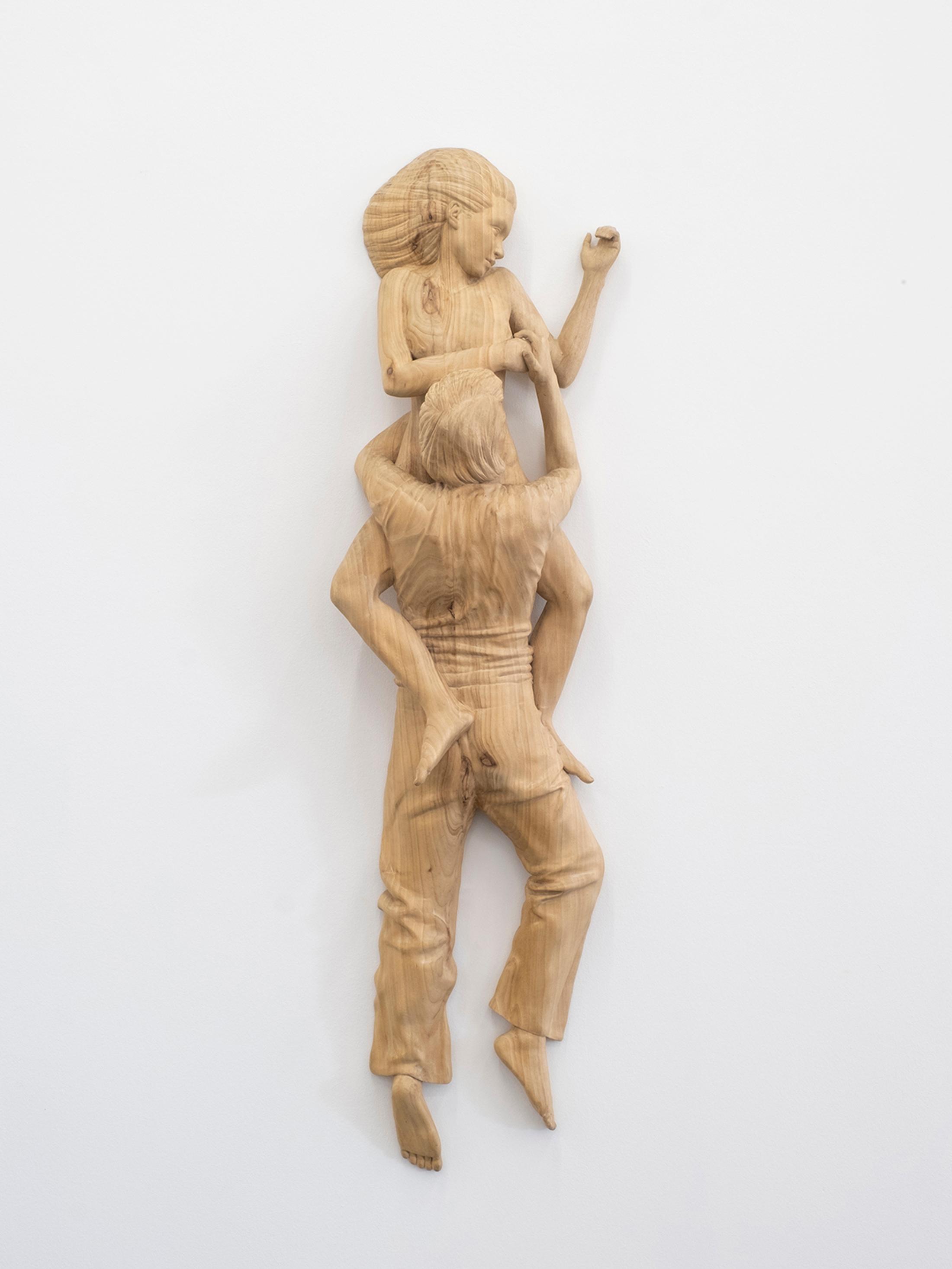 Exhibition View Yves Scherer Solo Show «Candids; view on Yves Scherer, Johnny & Kate, 2019, Wood, 126 x 38 x 13 cm» at Kunsthaus Grenchen, Grenchen, 2020 / Photo: Marius Steiger / Courtesy: the artist and Kunsthaus Grenchen