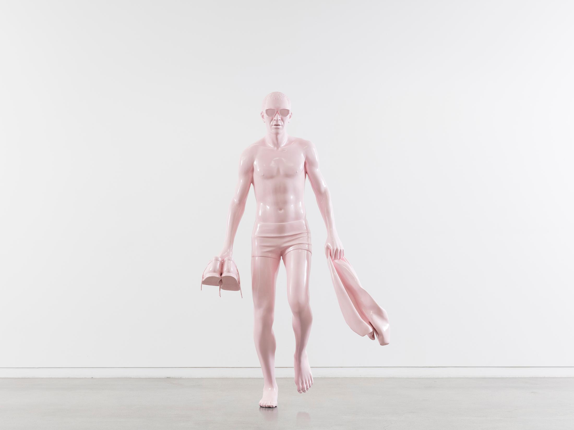 Exhibition View Yves Scherer Solo Show «Candids; view on incent, 2018, Painted Aluminium, 185 x 98 x 56 cm» at Kunsthaus Grenchen, Grenchen, 2020 / Photo: Christian Tunge / Courtesy: the artist and Kunsthaus Grenchen