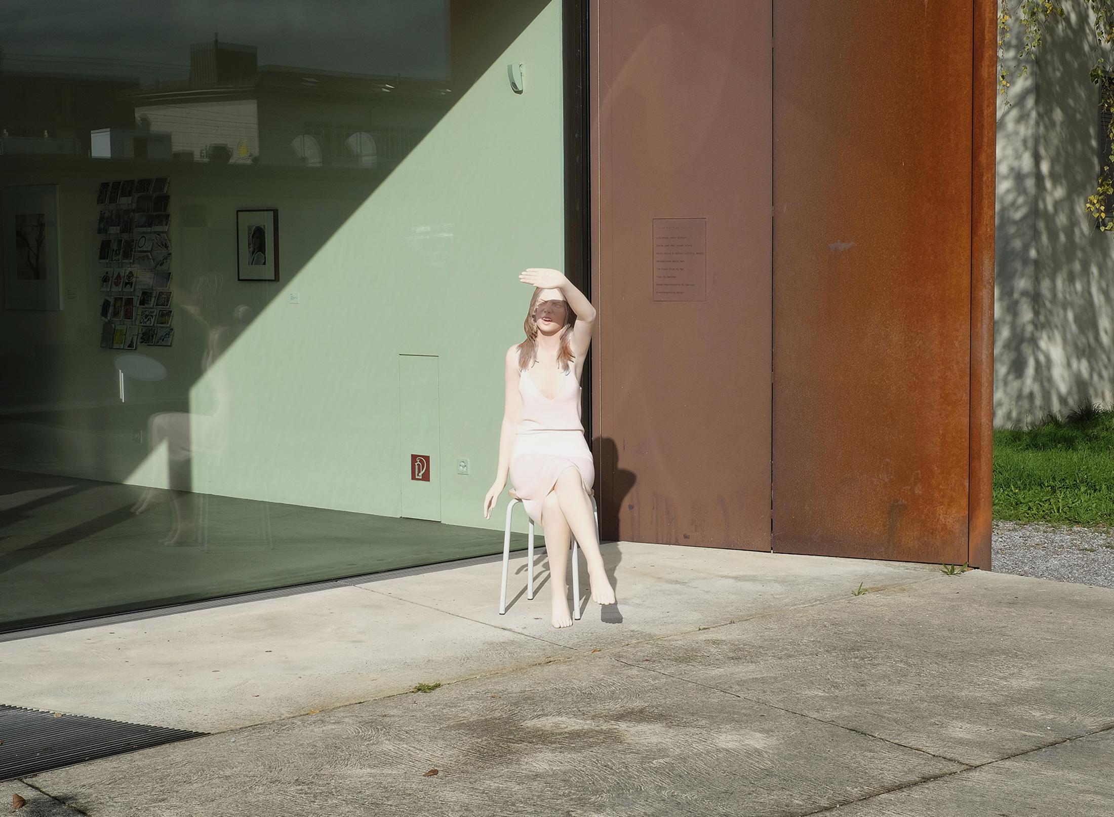 Exhibition View Yves Scherer Solo Show «Candids» at Kunsthaus Grenchen, Grenchen, 2020 / Photo: Marius Steiger / Courtesy: the artist and Kunsthaus Grenchen