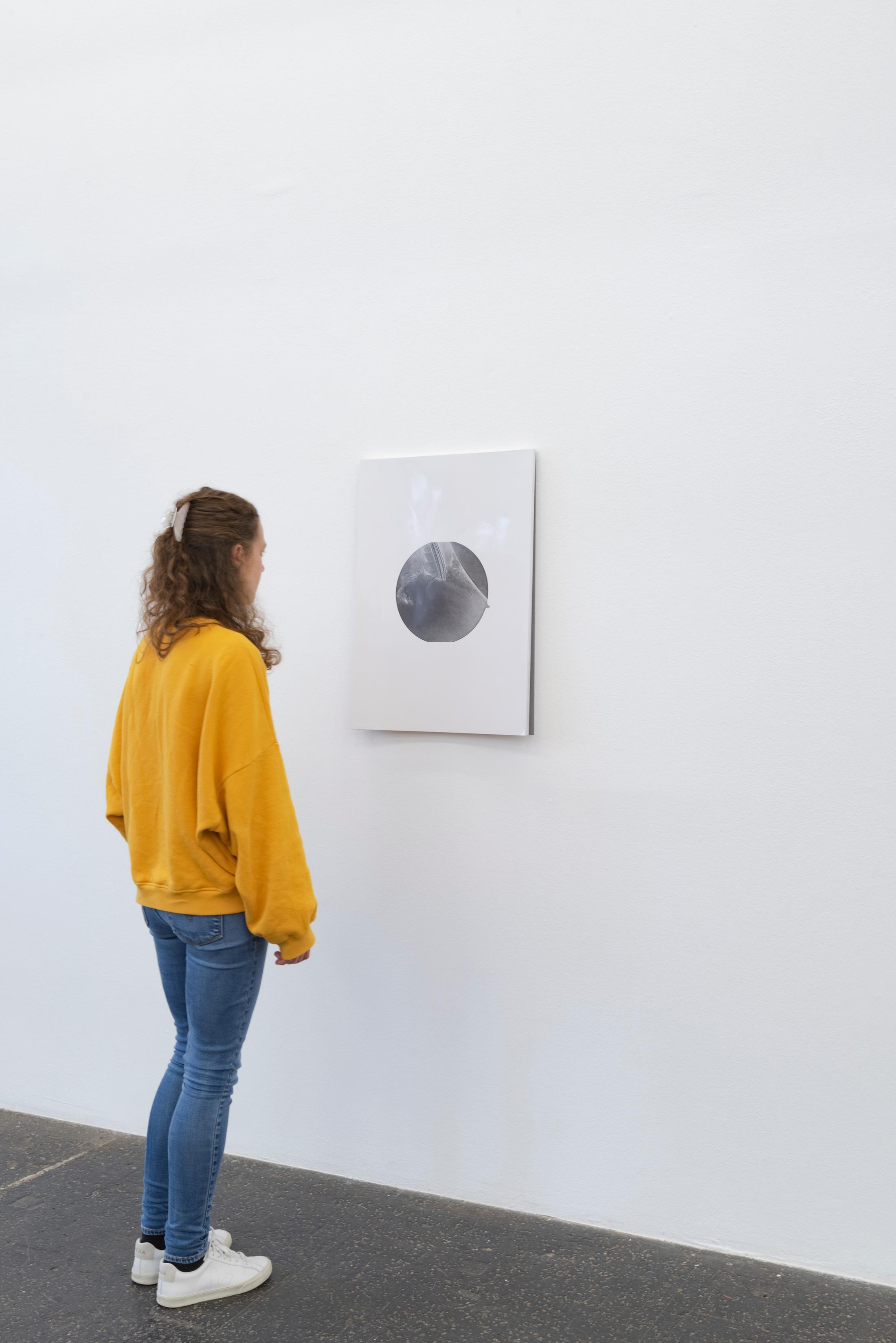 Exhibition View Aaron Flint Jamison Soloshow «Opportunity Zones; view on Untitled, 2019» at Kunst Halle Sankt Gallen, St. Gallen, 2019 / Photo: Sebastian Schaub / Courtesy: the artist and Kunst Halle Sankt Gallen