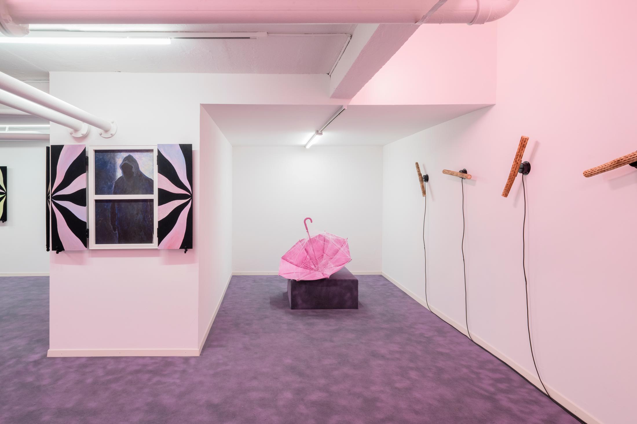 Exhibition View Adam Cruces Solo Show «Eavesdropping» at Blue Velvet Projects, Zurich, 2022 / Photo: Flavio Karrer / Courtesy: the artist and Blue Velvet Projects