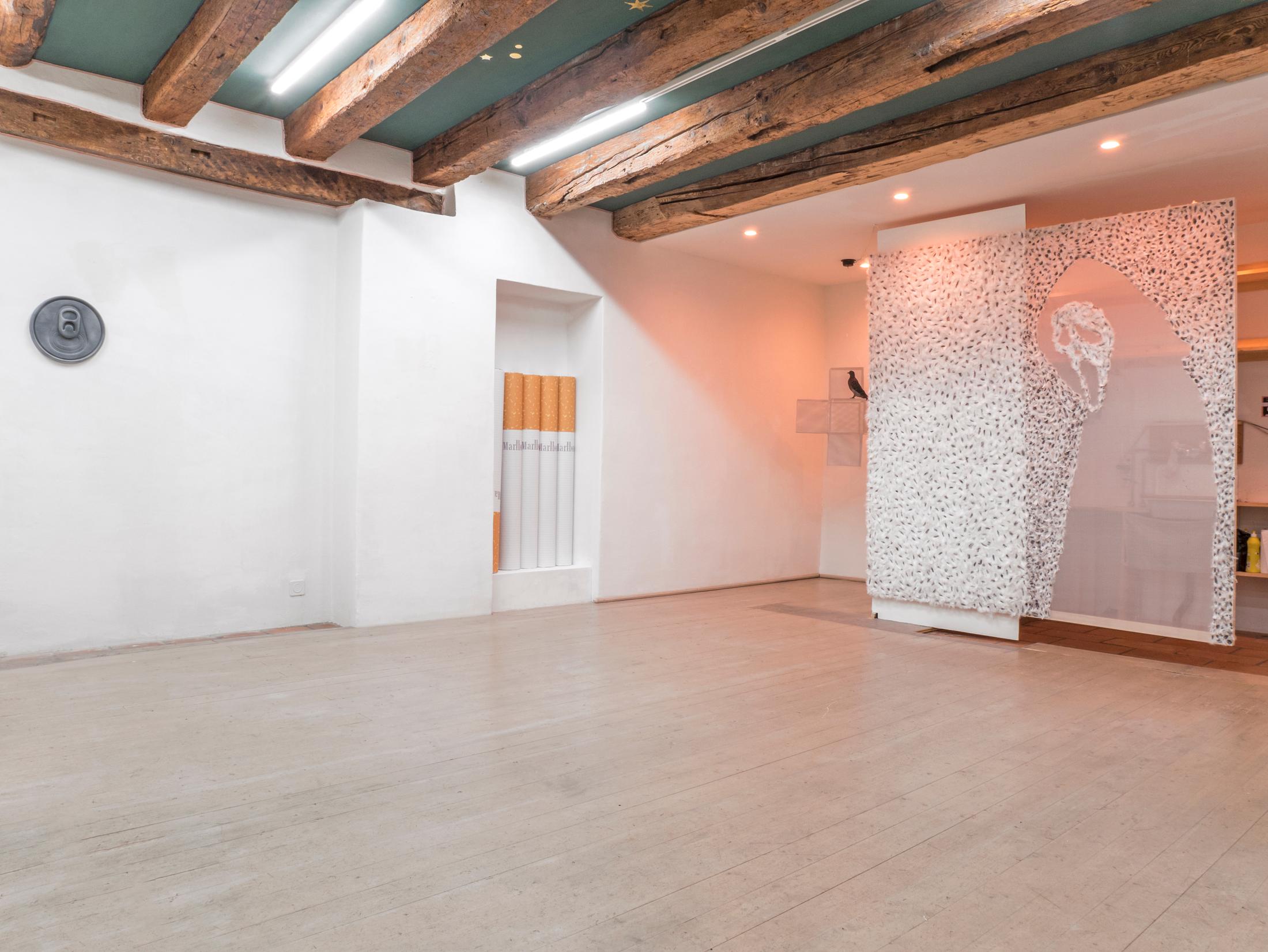 Exhibition View Adam Cruces Solo Show «When the Dust Settles» at Rindermarkt 23, 2021 / Photo and Courtesy: the artist and Rindermarkt 23