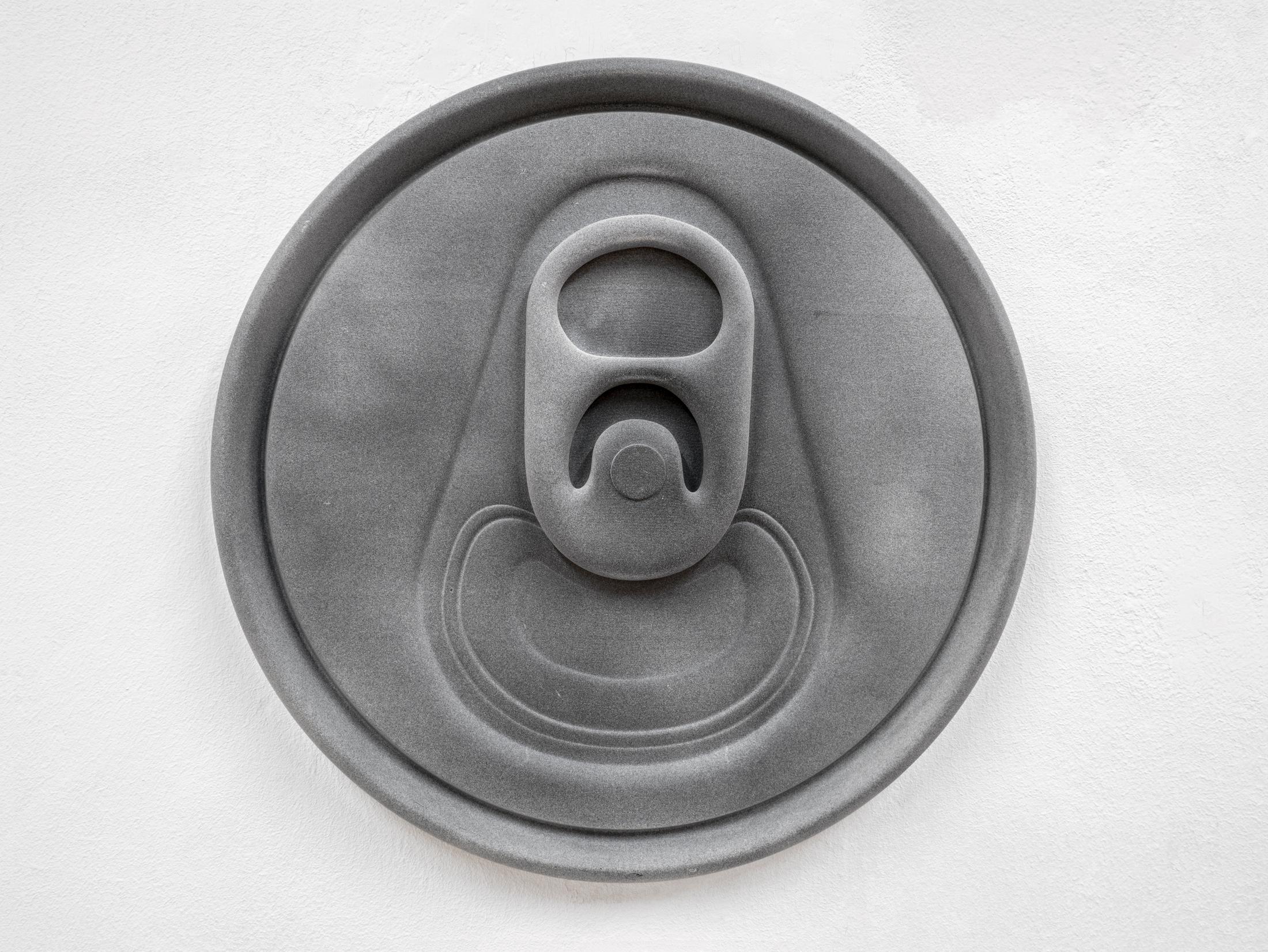 Exhibition View Adam Cruces Solo Show «When the Dust Settles; view on Adam Cruces, Top, 2021» at Rindermarkt 23, 2021 / Photo and Courtesy: the artist and Rindermarkt 23