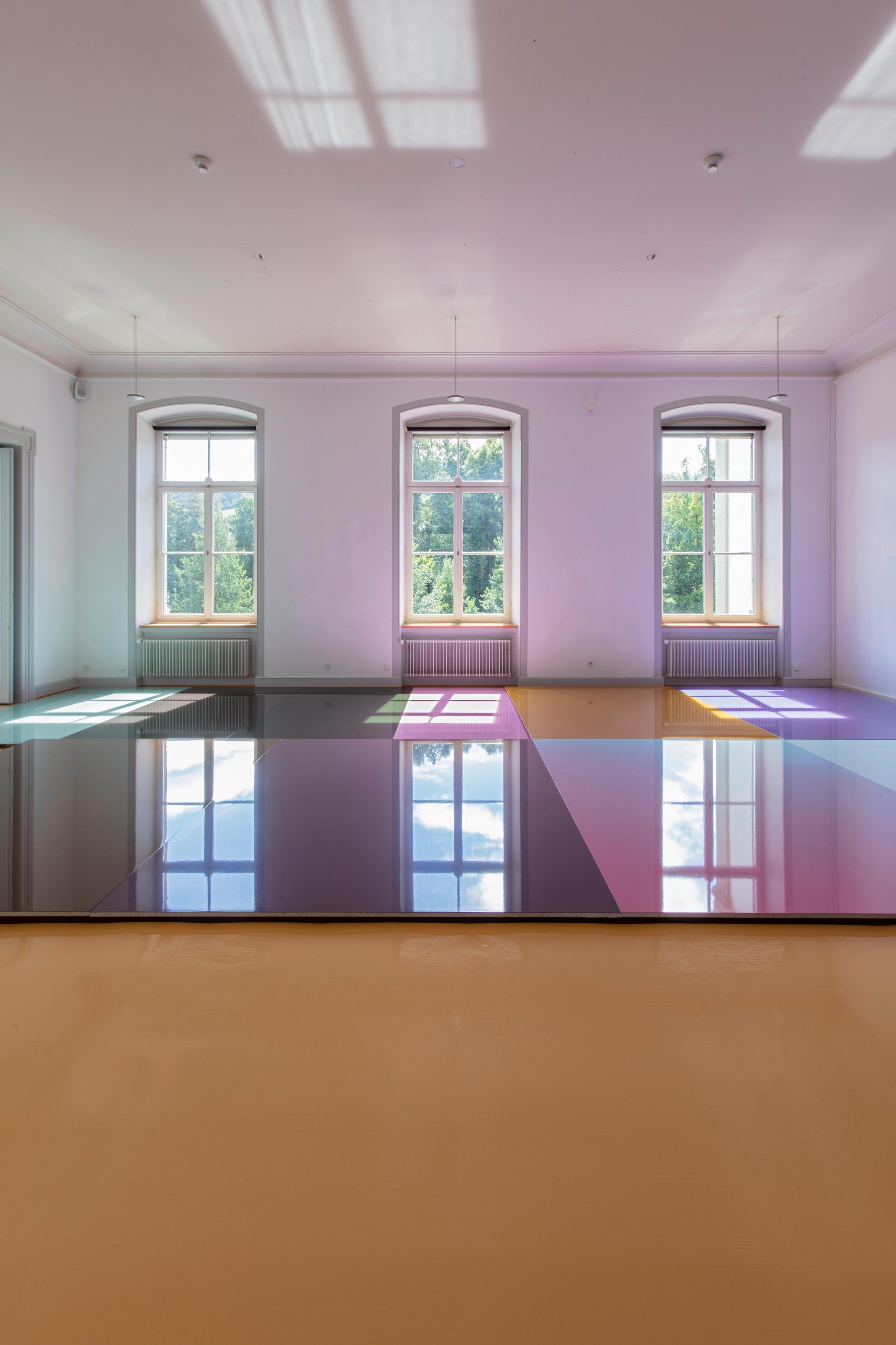 Exhibition View Adrian Schiess Soloshow «Painting 1980-2020» at Kunstmuseum St. Gallen, St. Gallen, 2020 / Photo: Stefan Rohner / Courtesy: the artist and Kunstmuseum St. Gallen