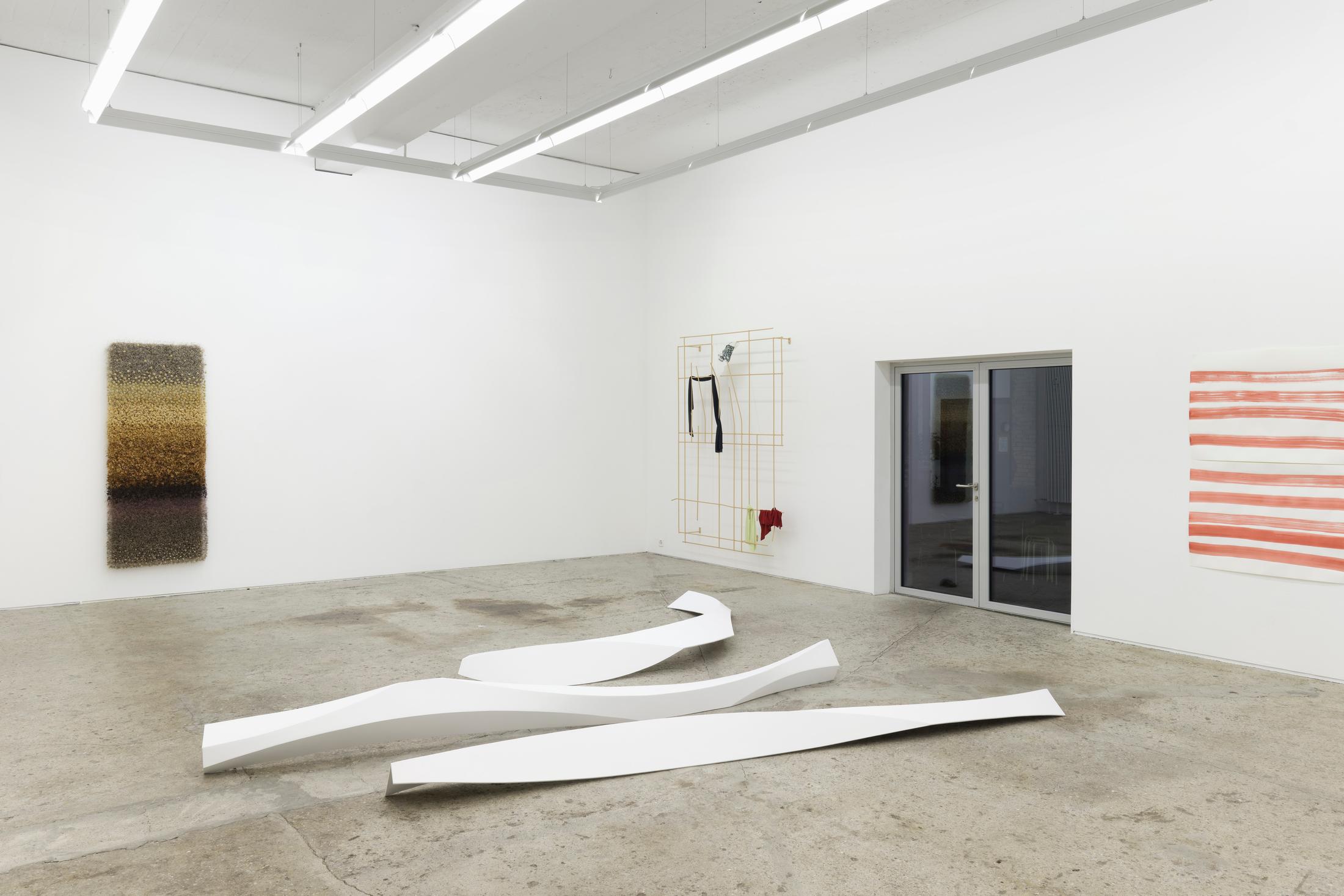 Exhibition View Group Show «Affinitäten» at Galerie Mark Müller, Zurich, 2022 / Photo: Conradin Frei / Courtesy: the artists and Galerie Mark Müller