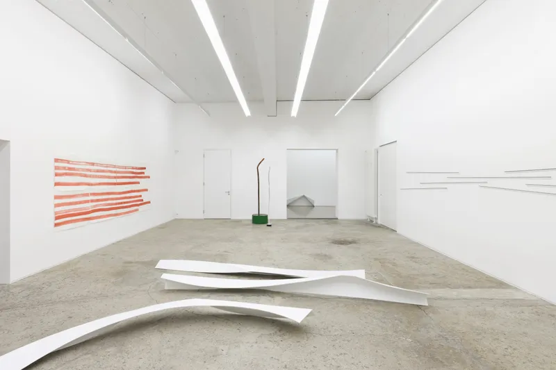 Exhibition View Group Show «Affinitäten» at Galerie Mark Müller, Zurich, 2022 / Photo: Conradin Frei / Courtesy: the artists and Galerie Mark Müller