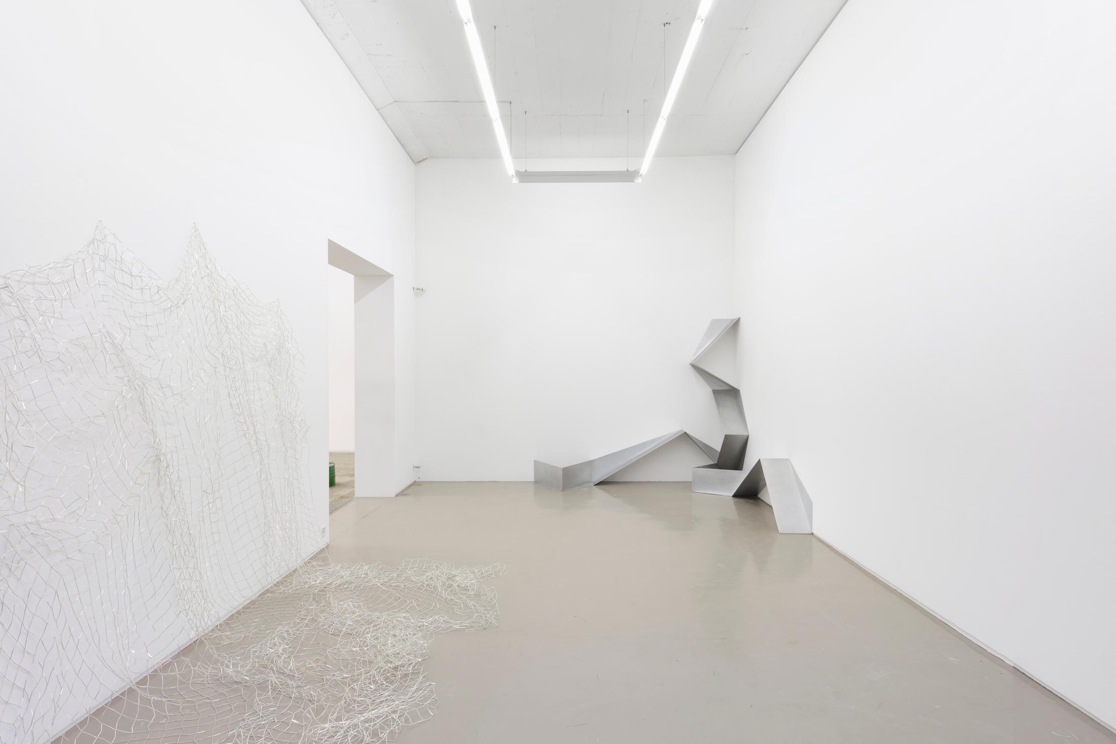 Exhibition View Group Show «Affinitäten» at Galerie Mark Müller, Zurich, 2022 / Photo: Conradin Frei / Courtesy: the artists and Galerie Mark Müller