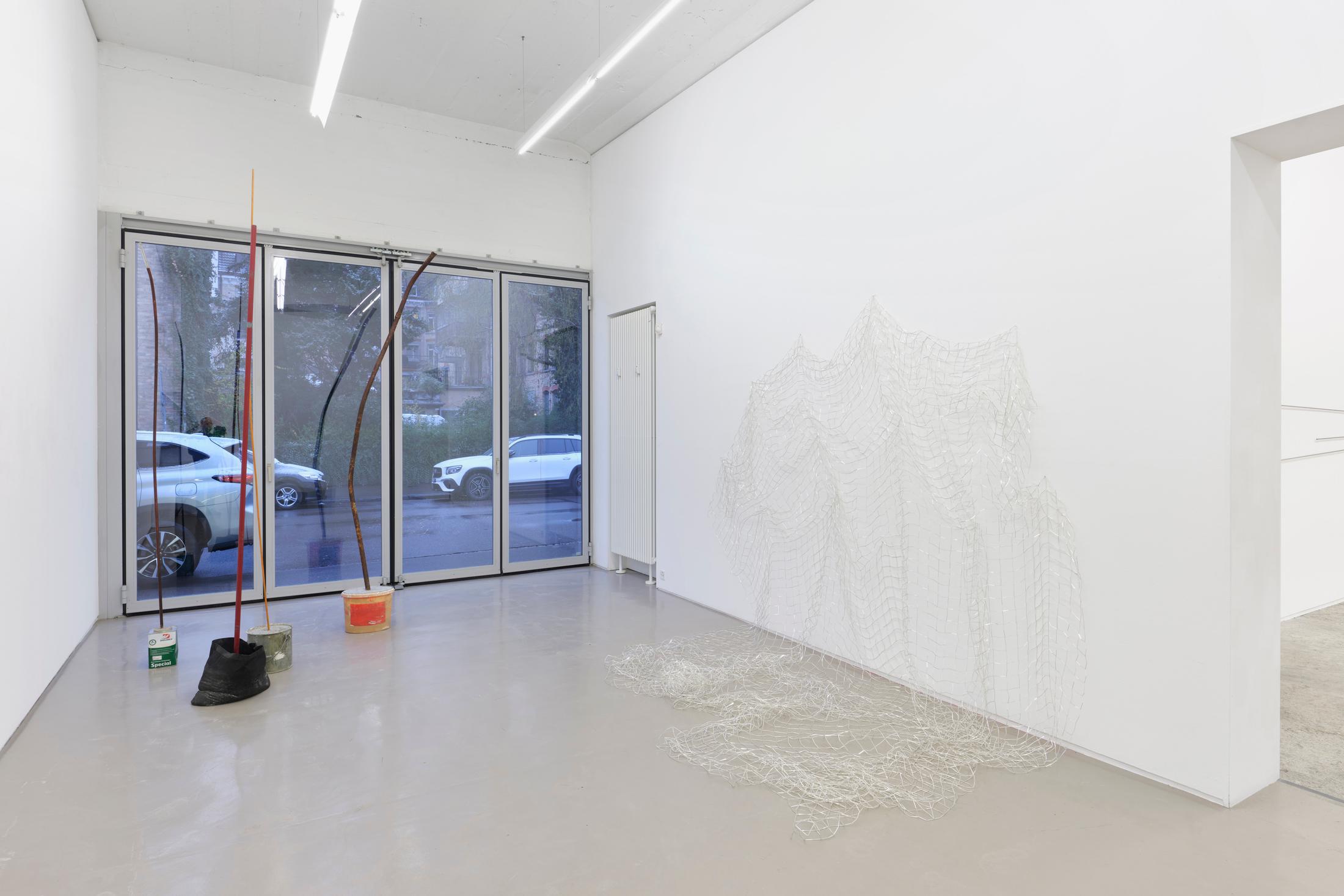 Exhibition View Group Show «Affinitäten» at Galerie Mark Müller, Zurich, 2022 / Photo: Conradin Frei / Courtesy: the artists and Galerie Mark Müller