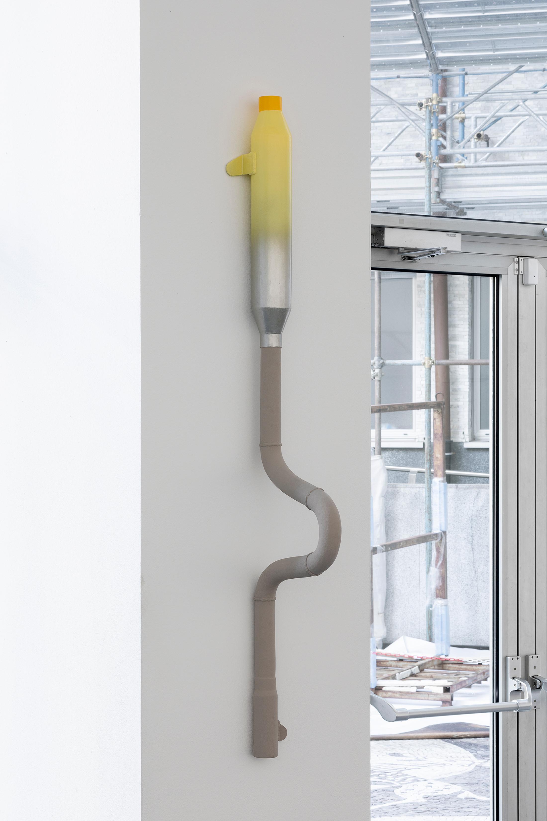 Exhibition View Alfredo Aceto Soloshow «Sequoia 07» at Istituto Svizzero, Milano / Photo: Giulio Boem / Courtesy: the artist and Istituto Svizzero, Milano