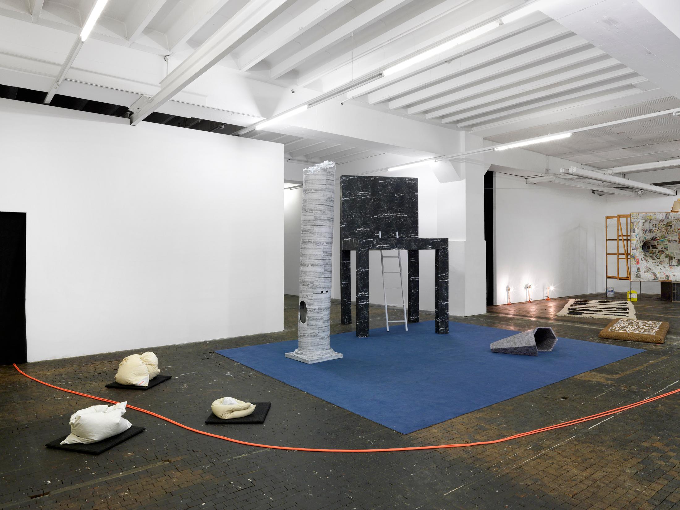 Exhibition View «Alpina Huus» at Le Commun, Geneva / © Annik Wetter, Courtesy the artists