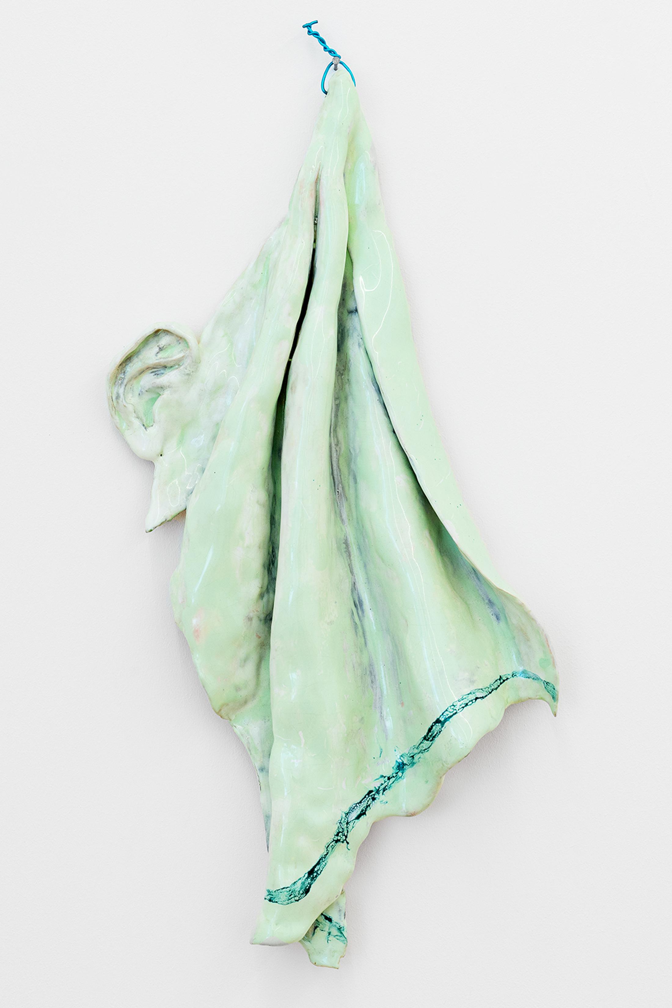 Exhibition View Groupshow «Among Them; view on Nschotschi Haslinger, Spion, 2017, Glazed ceramic» at Kirchgasse, Steckborn, 2020 / Courtesy: the artist and Kirchgasse