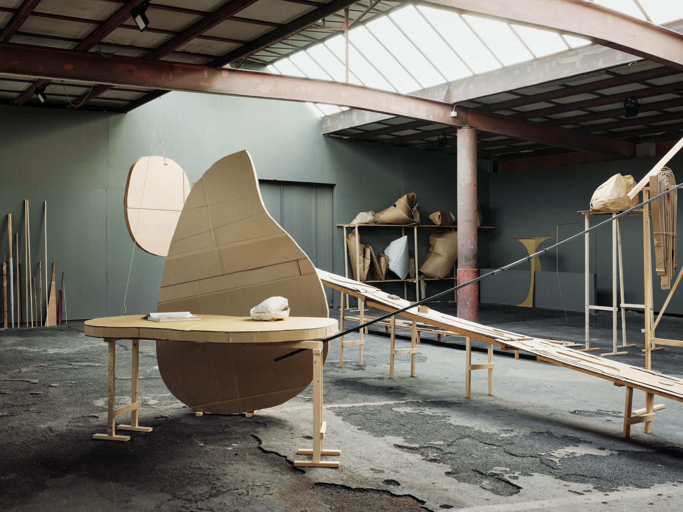 Exhibition View Ana Strika Solo Show «Taktzeit» at Kunsthalle Arbon, Arbon, 2022 / Photo: Ladina Bischof / Courtesy: the artist and Kunsthalle Arbon