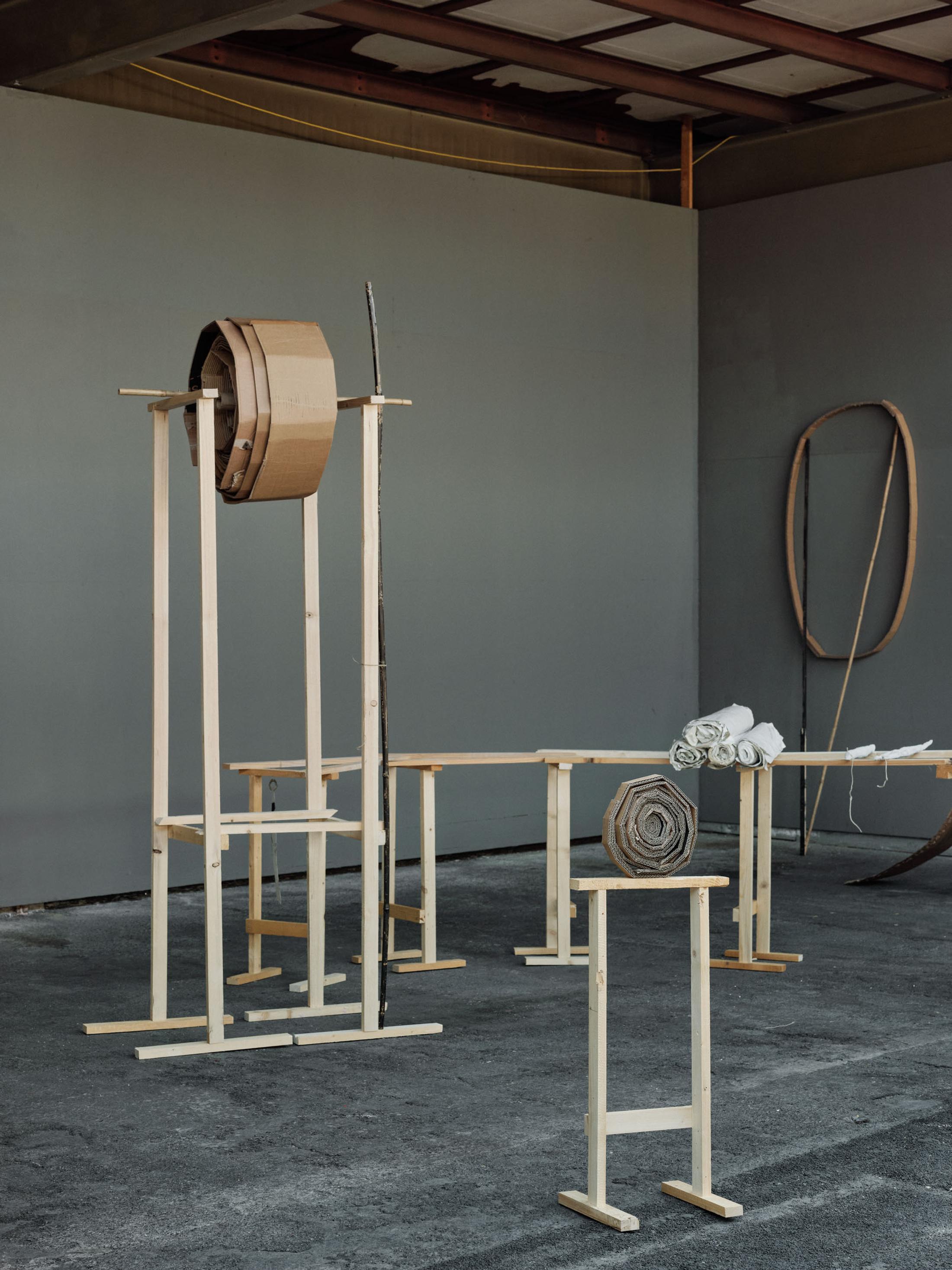 Exhibition View Ana Strika Solo Show «Taktzeit» at Kunsthalle Arbon, Arbon, 2022 / Photo: Ladina Bischof / Courtesy: the artist and Kunsthalle Arbon