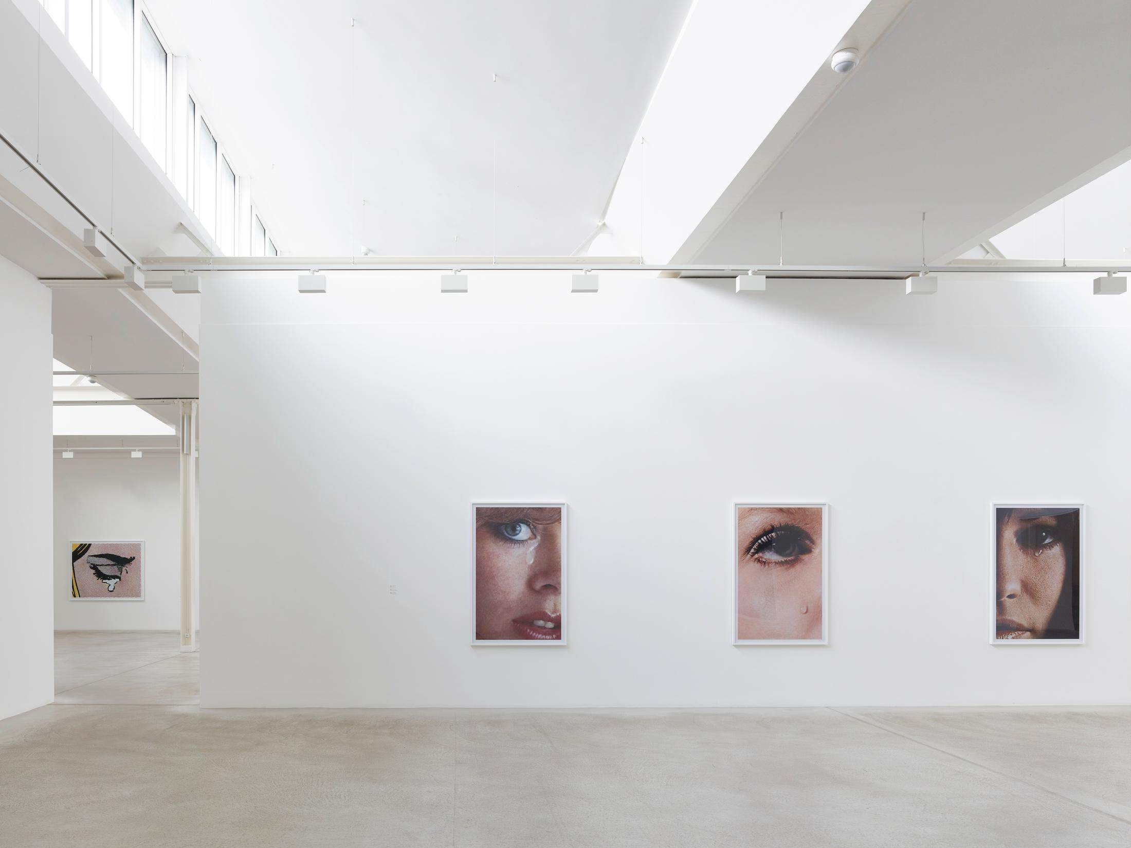 Exhibition View Anne Collier «Photographic» at Fotomuseum Winterthur, Winterthur, 2019 / Photo: © Benedikt Redmann; Fotomuseum Winterthur