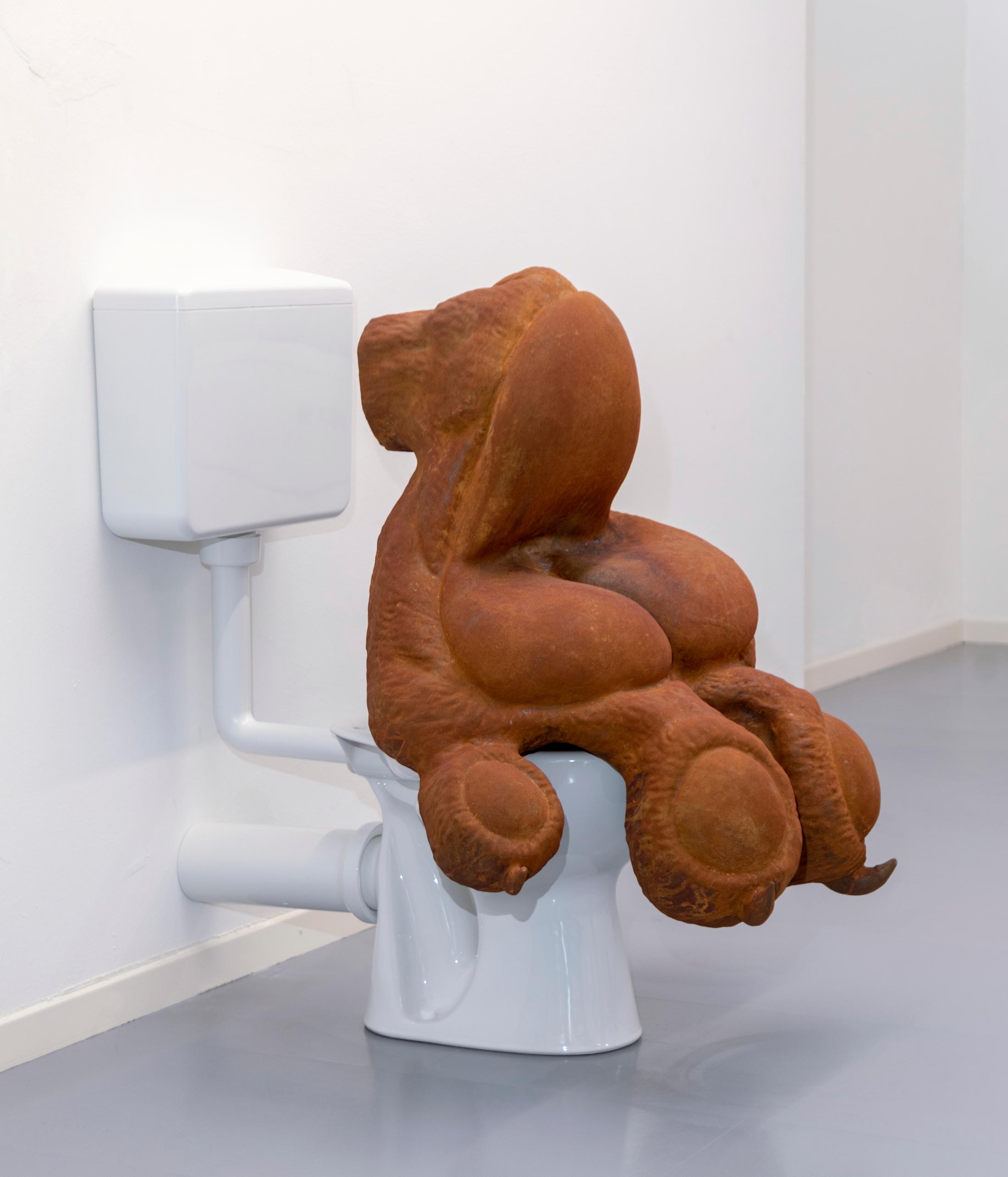 Exhibition View Anne de Vries Solo Show «Day Care Drill; view on Anne de Vries, HOME ALONE, 2022» at Blue Velvet Projects, Zurich, 2022 / Photo: Flavio Karrer / Courtesy: the artist and Blue Velvet Projects