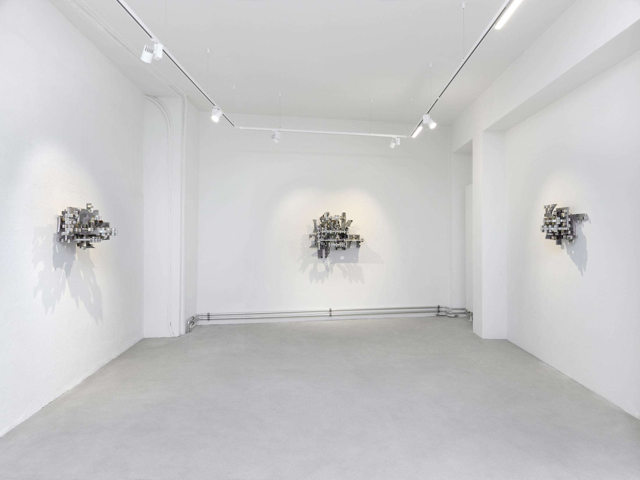 Exhibition View Anne Libby Soloshow «Form Constant» at Ribordy Thetaz, Geneva, 2019 / Photo: Annik Wetter / Courtesy: the artist and Ribordy Thetaz