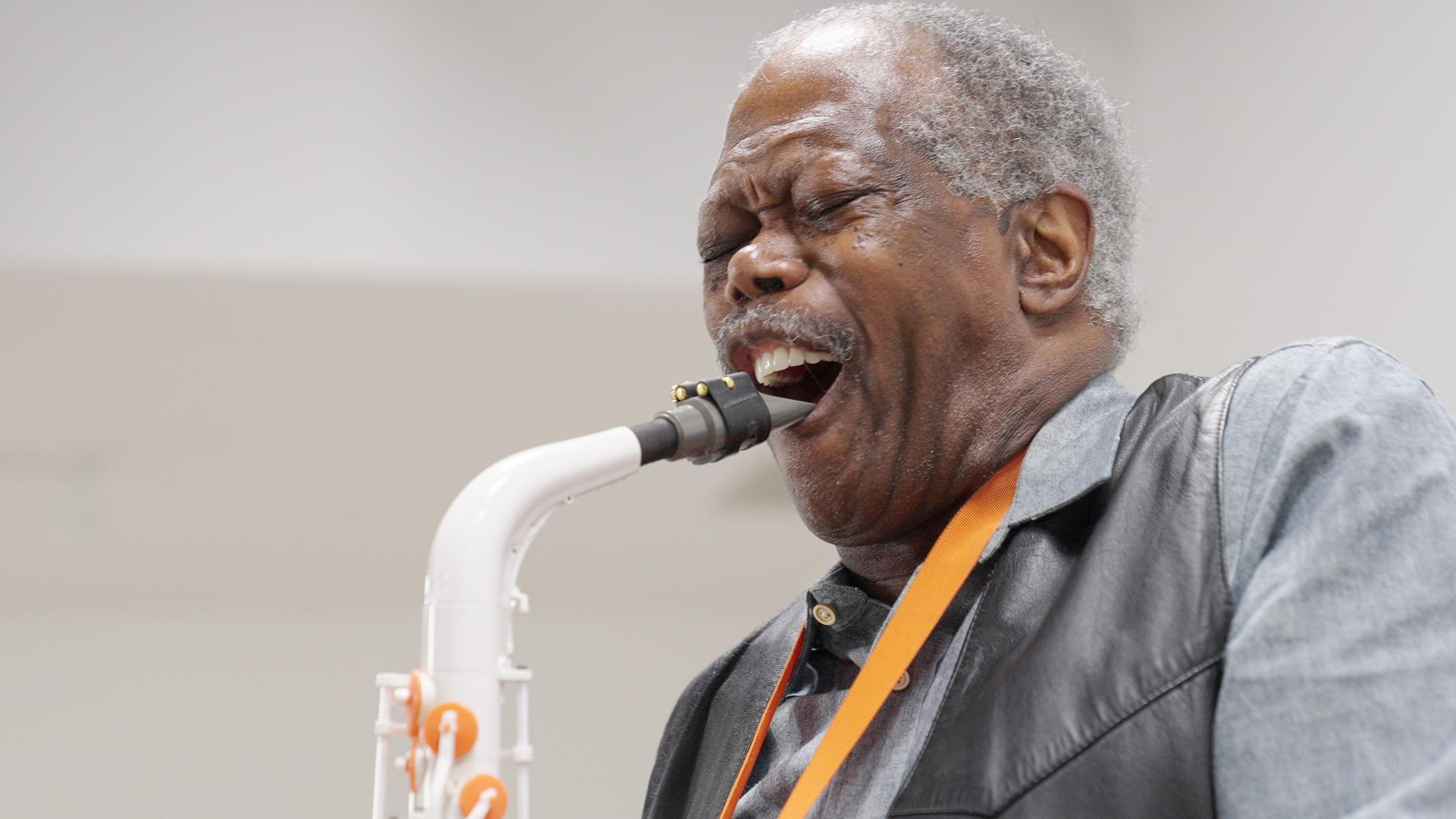 Exhibition View Ari Marcopoulos Solo Show «Upstream; view on Ari Marcopoulos, Alone Together with Joe McPhee (Videostill), 2021» at Kunsthalle Sankt Gallen, St. Gallen, 2022 / Photo: Sebastian Schaub / Courtesy: the artist and Kunsthalle Sankt Gallen