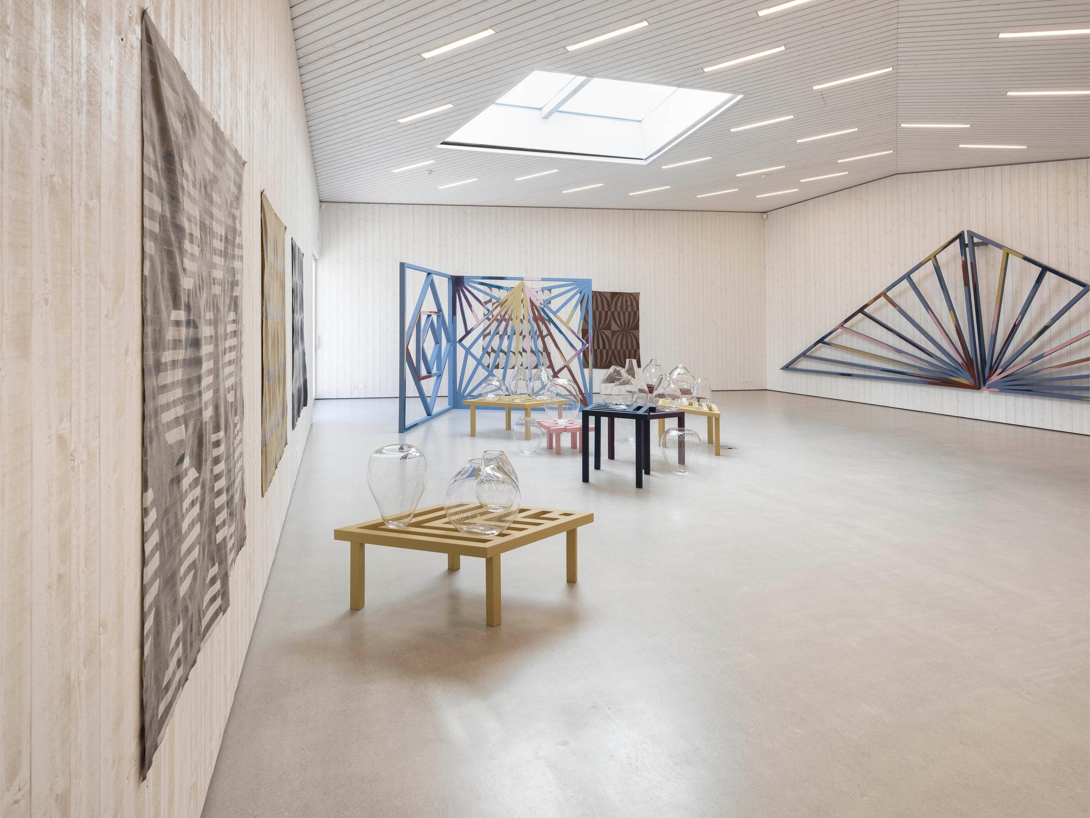 Exhibition View Athene Galiciadis «Spiraling Shifts» at Nidwaldner Museum, Stans, 2019 / Photo: Christian Hartmann / Courtesy: the artist and Nidwaldner Kunstmuseum